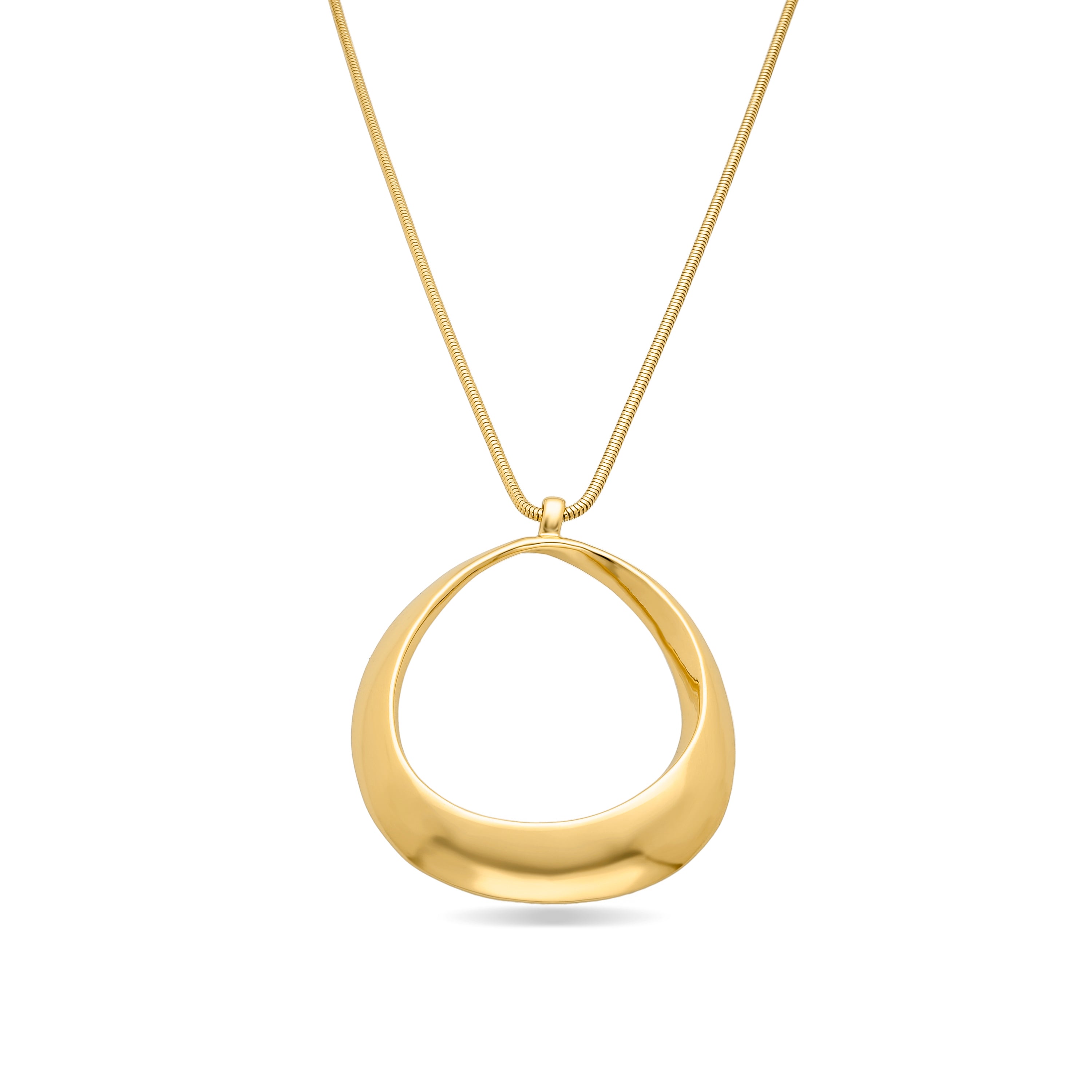 Mei necklace finished in 18k yellow gold