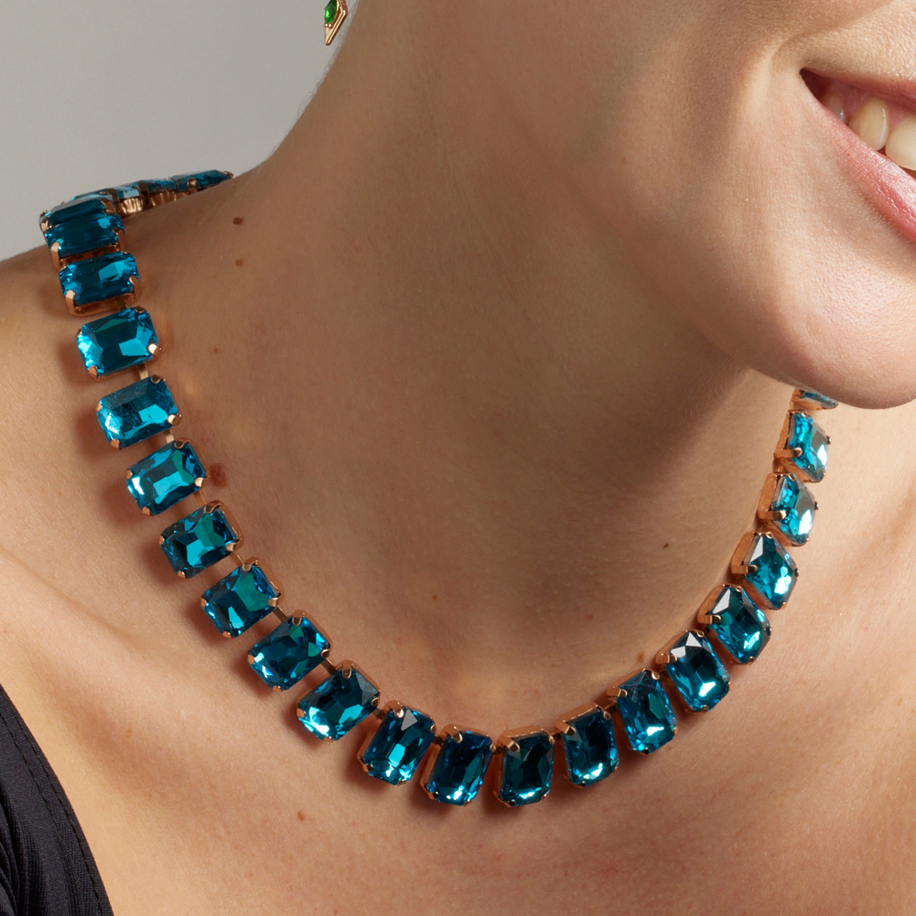 Collier en cristal bleu fini en or jaune 18K - Ankek