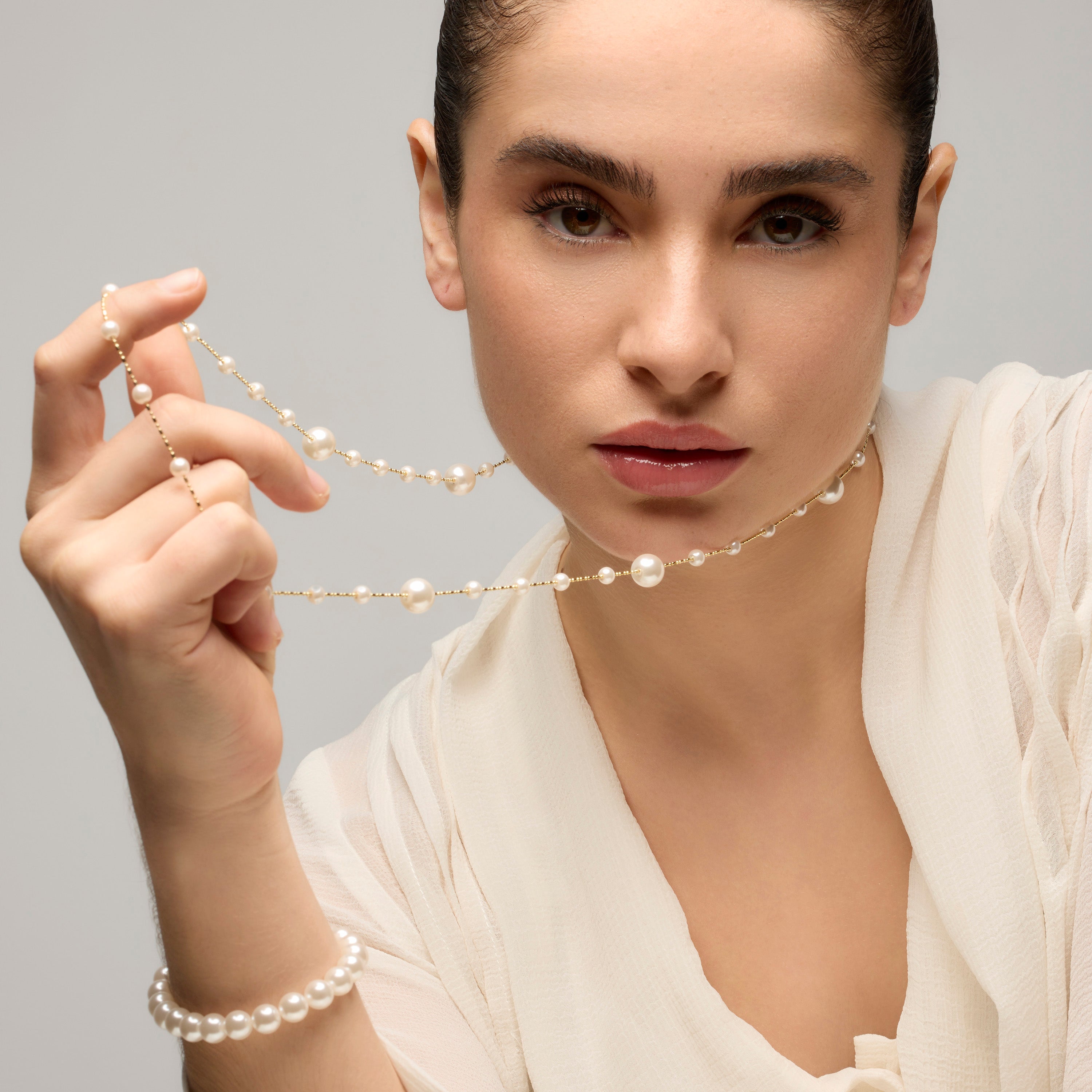 Collana con Perla Bianca finitura oro 18k - Xyaz