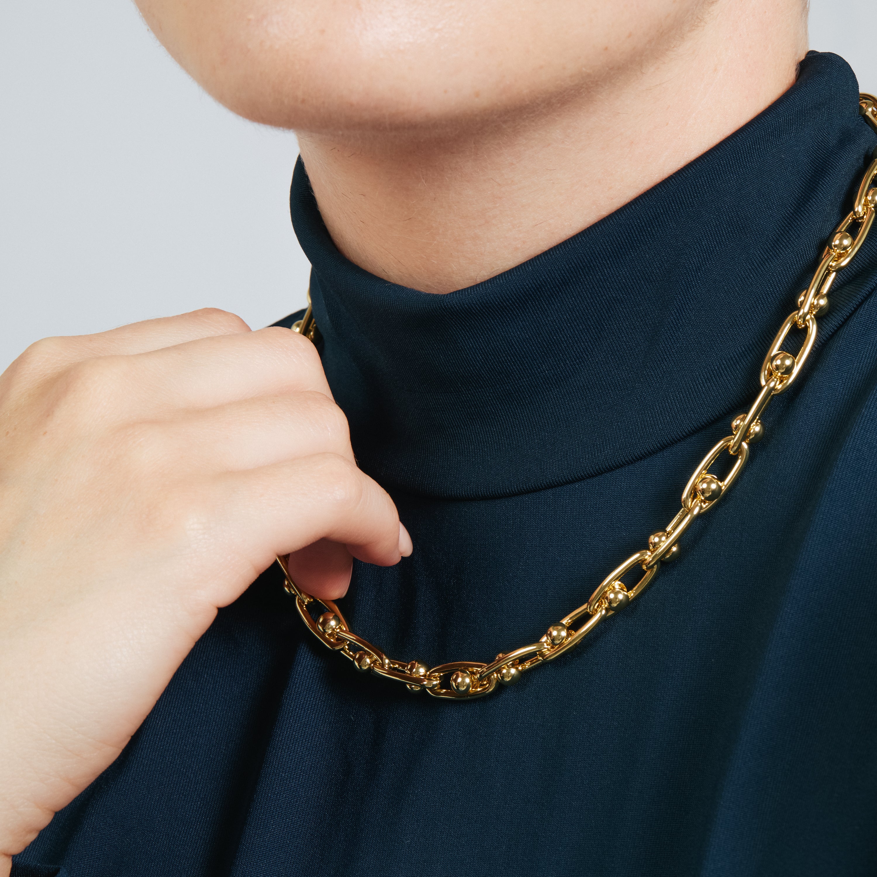 Collar de Circonita Brillante acabado en oro amarillo de 18k - Hamle