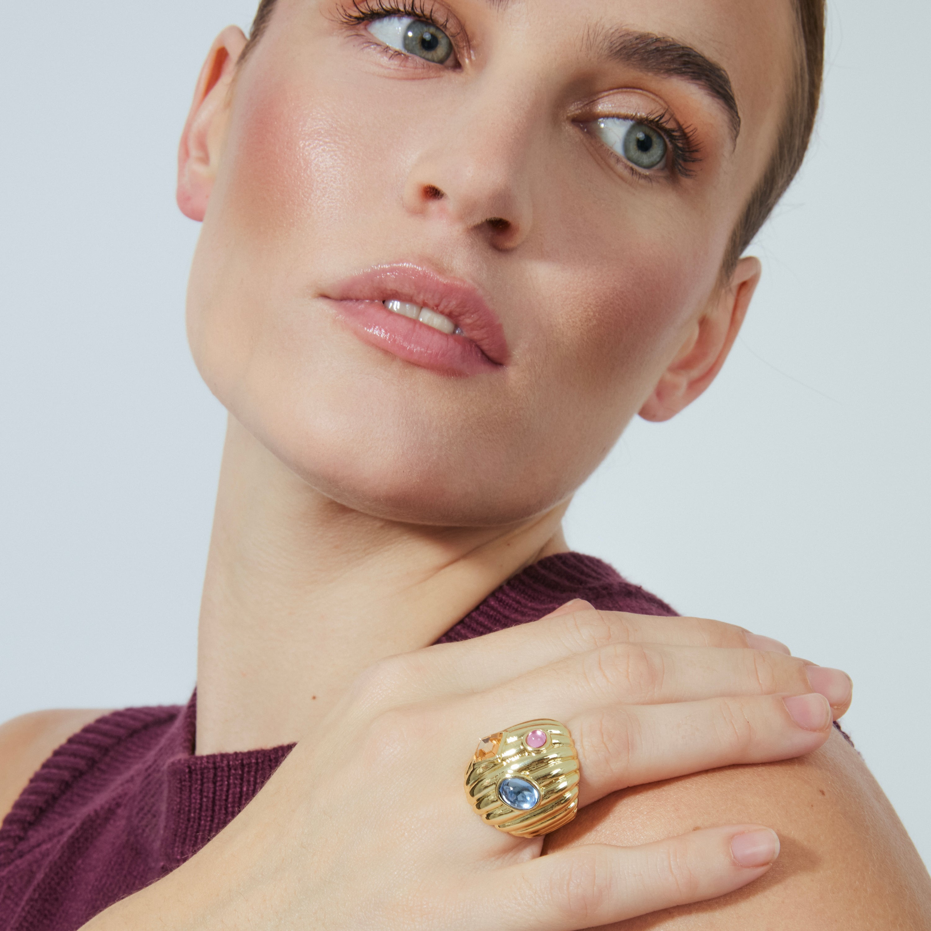 Mehrfarbiger Kristallring mit 18K Gelbgold-Finish - Wenya