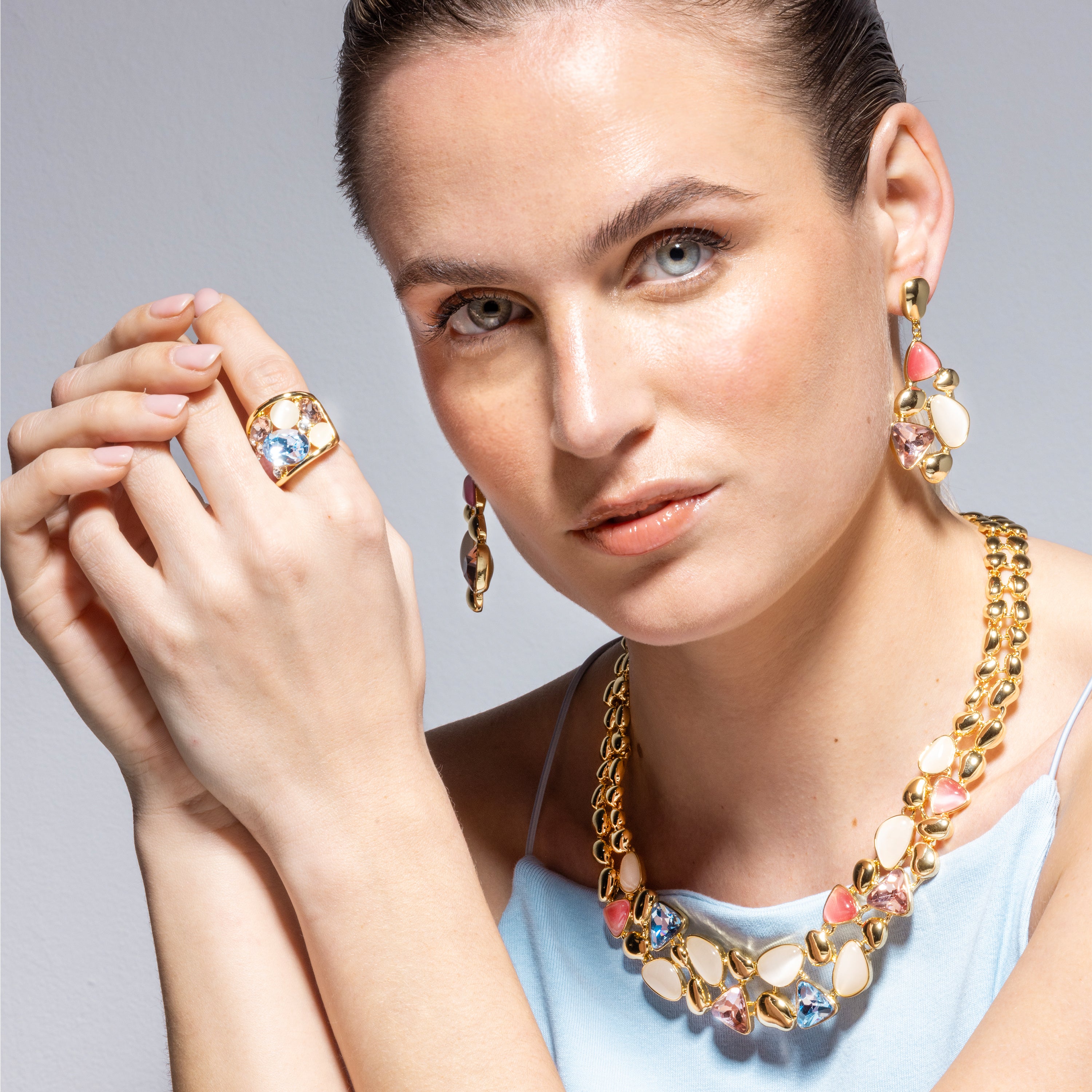 Ring aus 18k Gelbgold und mehrfarbigem Kristall - Sionu