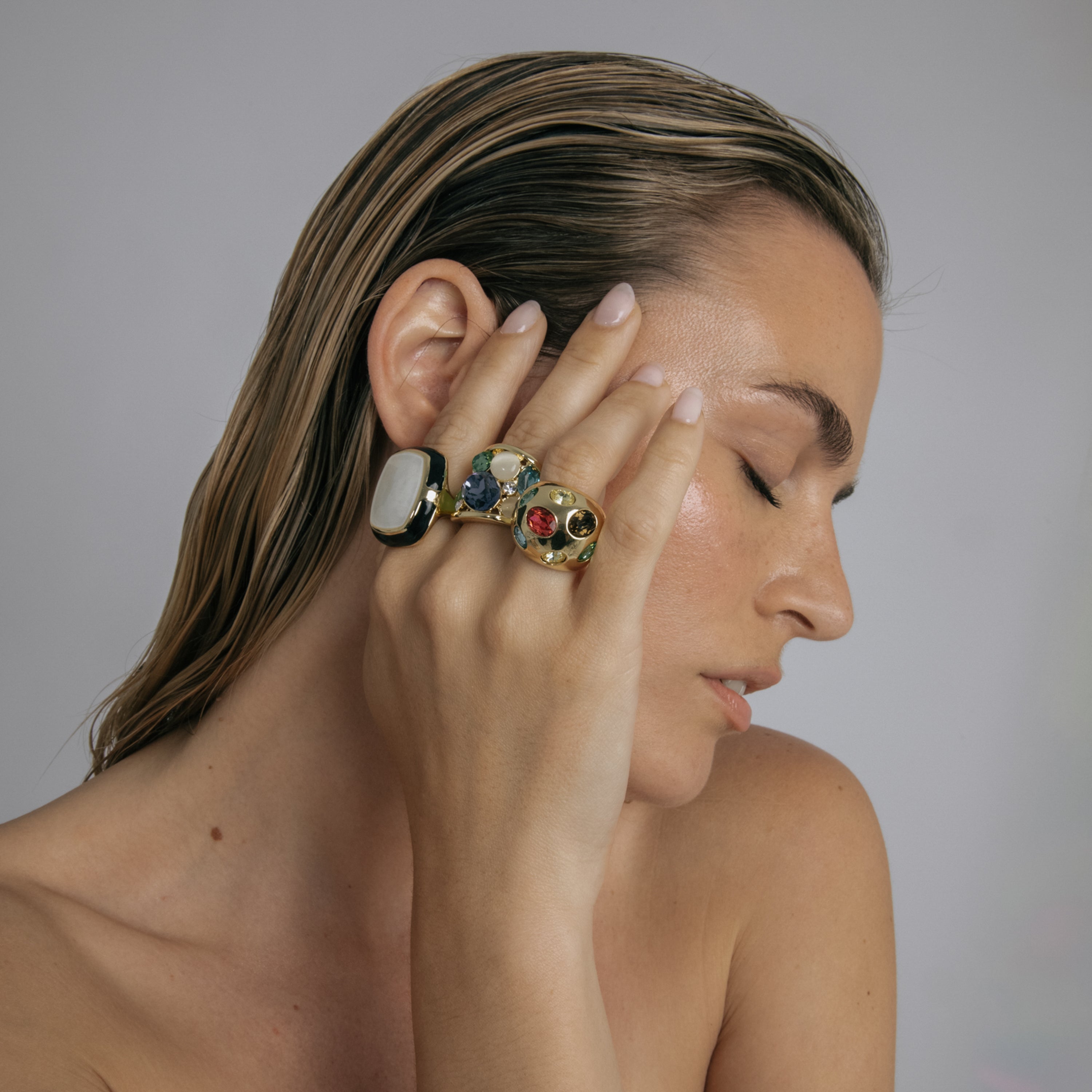 Anillo de Cuarzo Hidrotermal Multicolor acabado en oro amarillo de 18k - Ferio