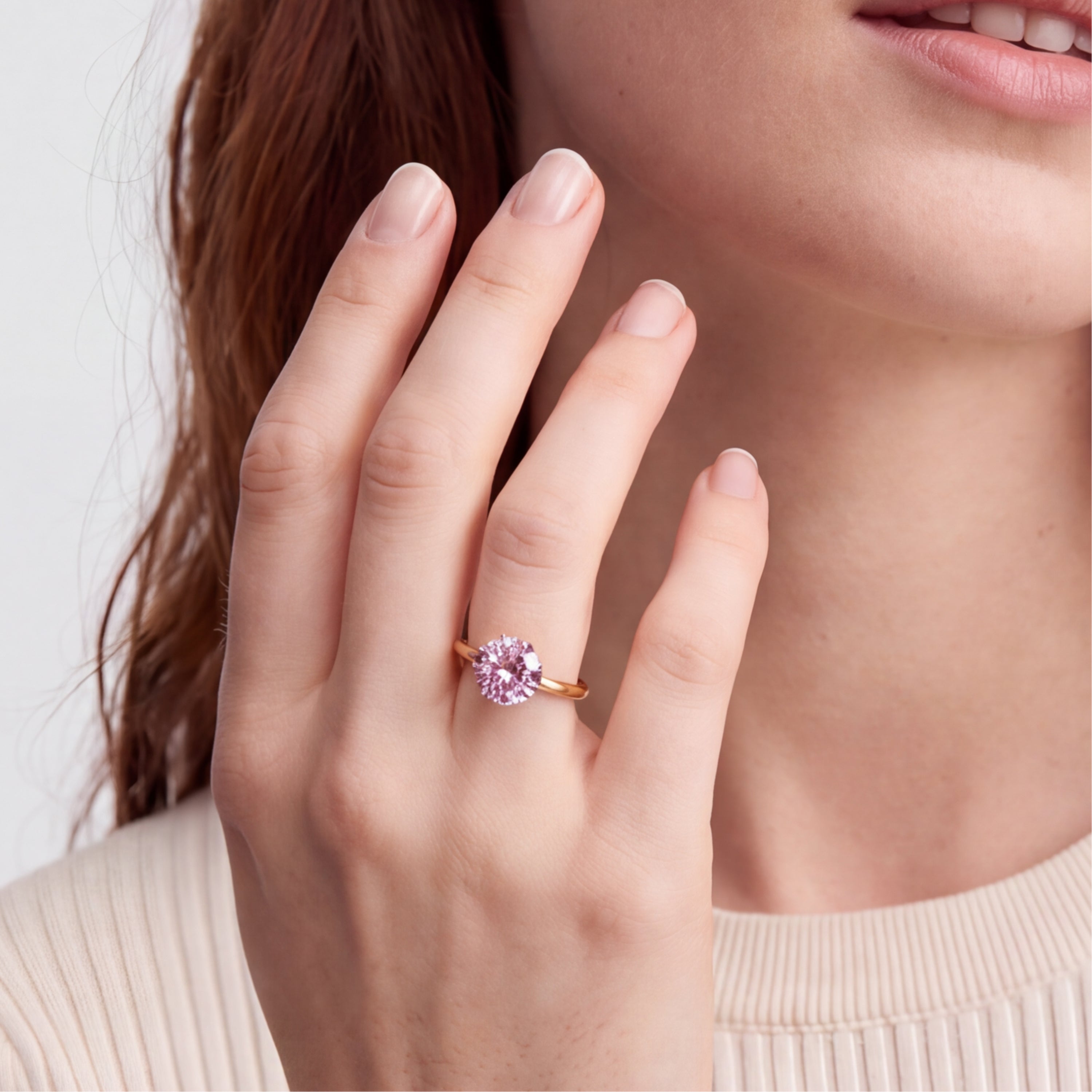 Rubin-Zirkonia-Ring mit 18-karätiger Gelbgoldveredelung – Lisath