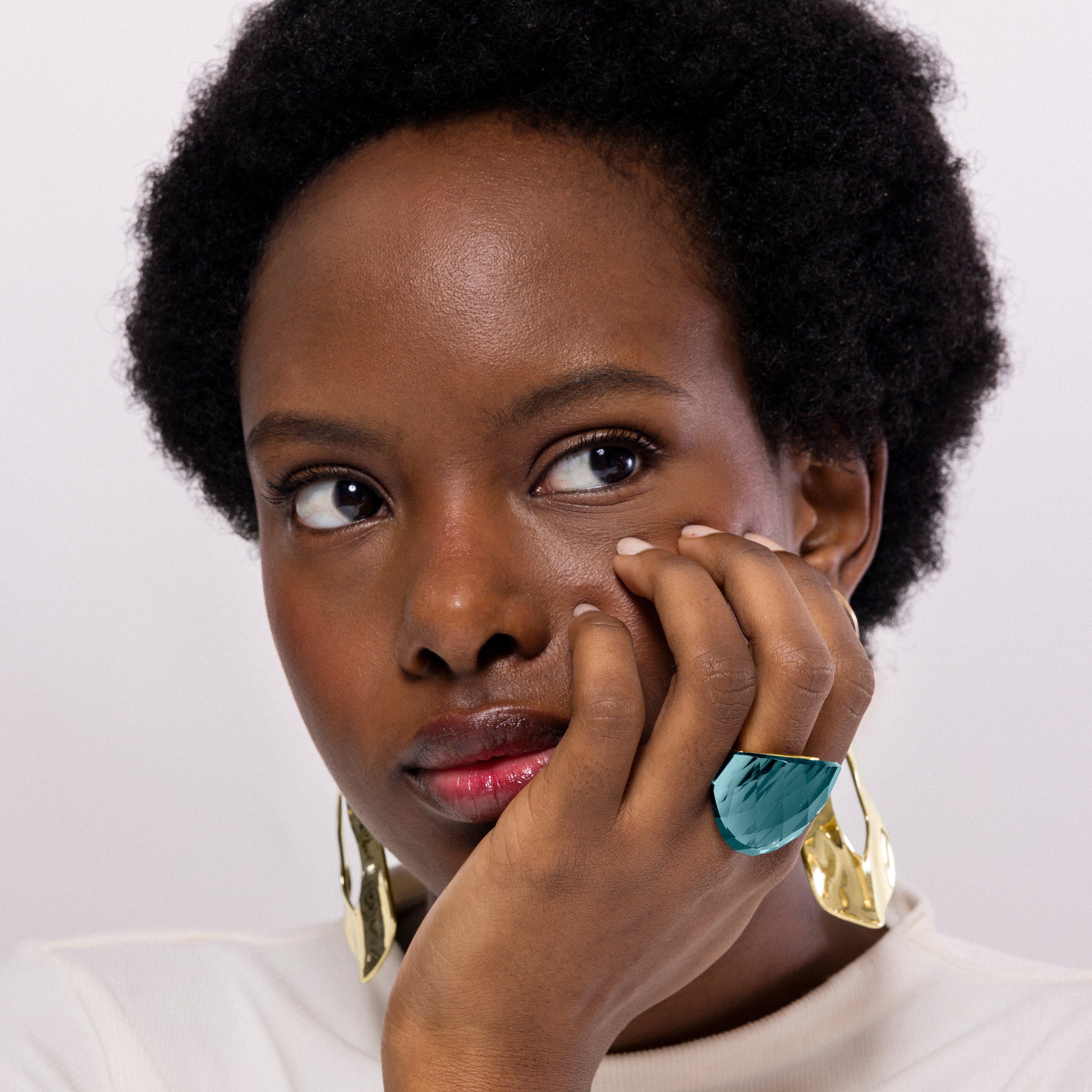 Ring mit hydrothermalem Quarz Onyx, vergoldet mit 18K Gelbgold - Tak