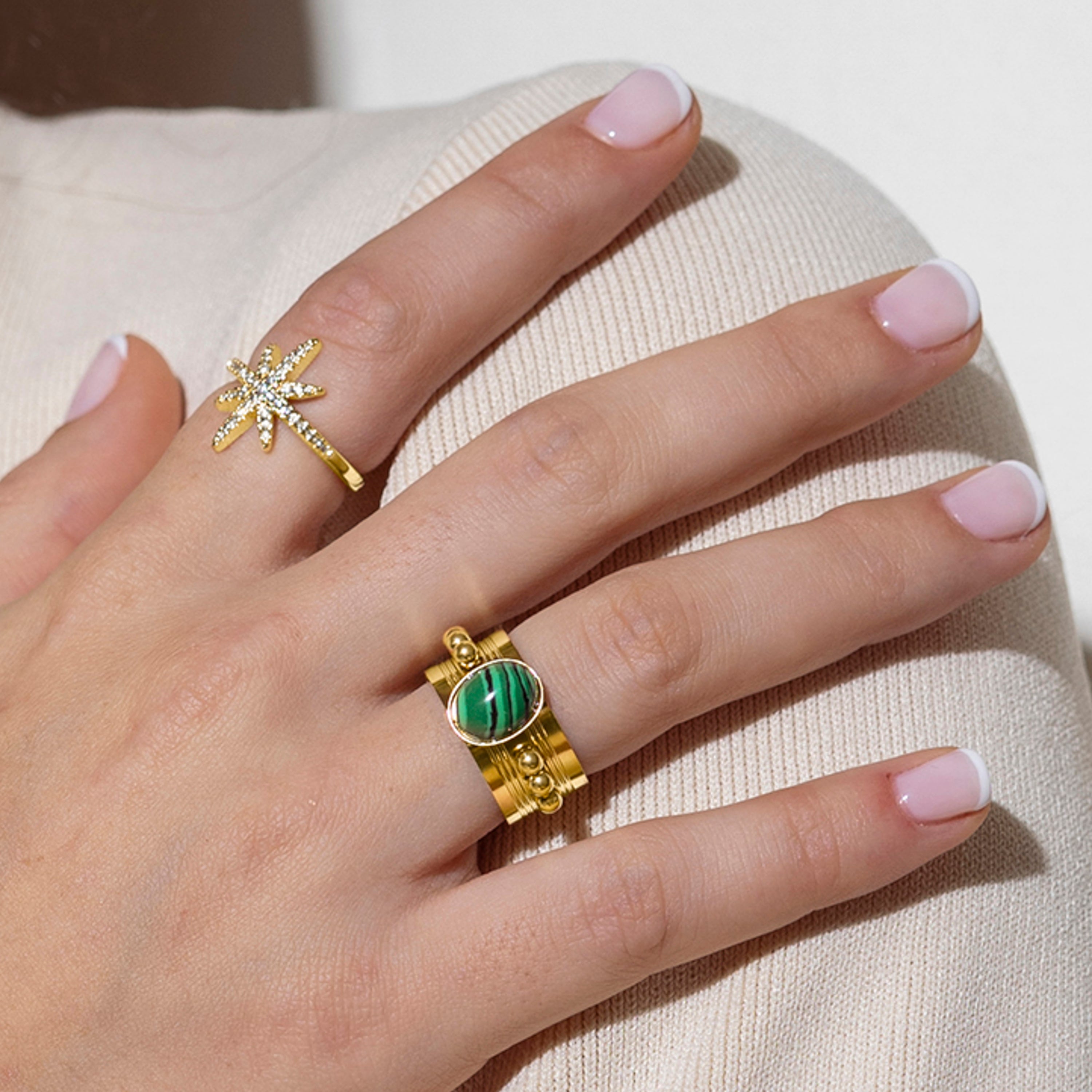 Bague avec Zircone Brillante finition en or jaune 18K - Oriok