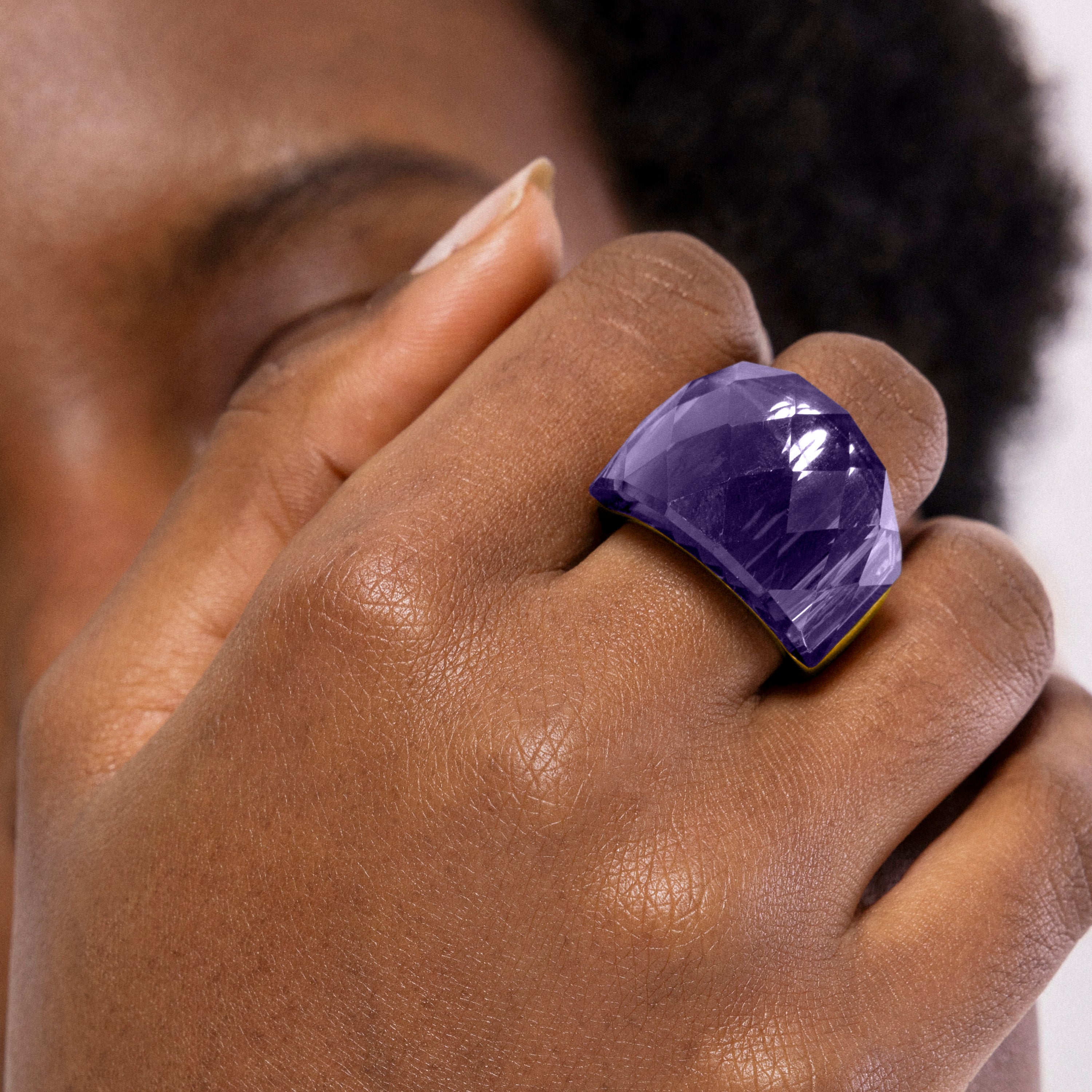 Ring mit hydrothermalem Quarz Onyx, vergoldet mit 18K Gelbgold - Fadino