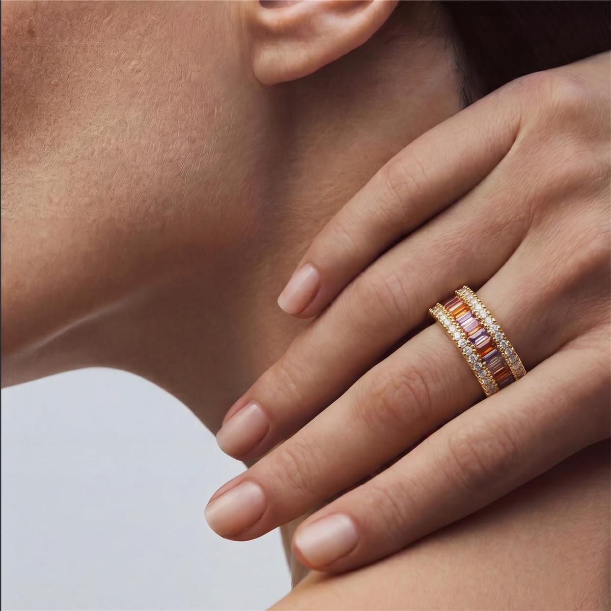 Anillo de Aleación de Metal y Circonita Multicolor acabado en oro amarillo de 18k - Baldlal