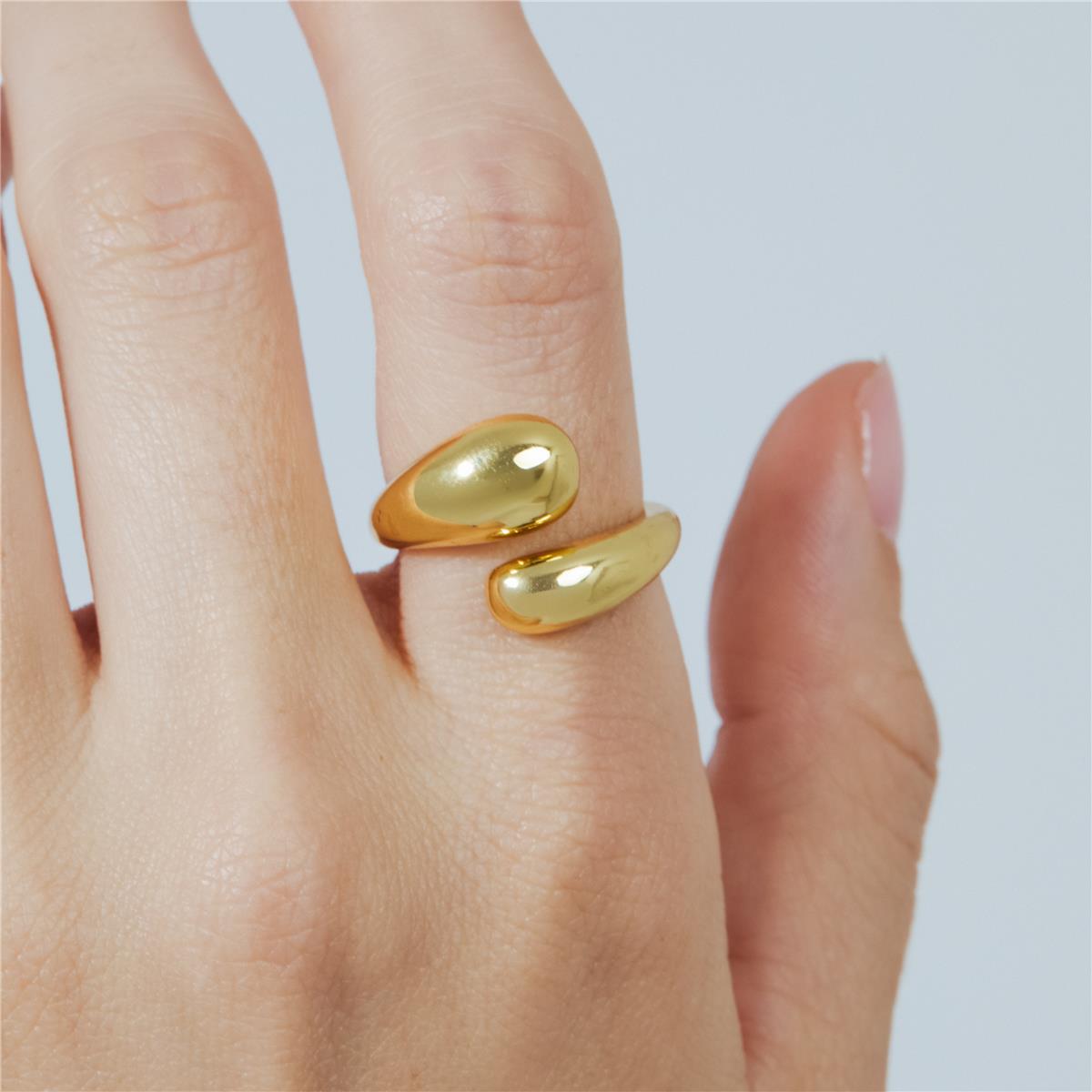 Anillo acabado en oro amarillo de 18k - Oth