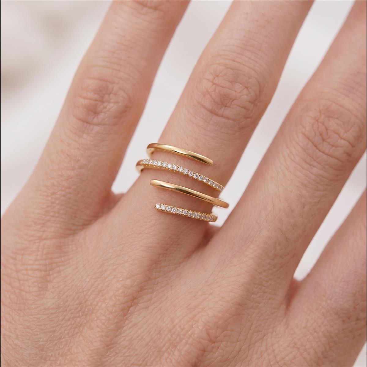 Anillo de Aleación de Metal y Circonita Brillante acabado en oro amarillo de 18k - Isda