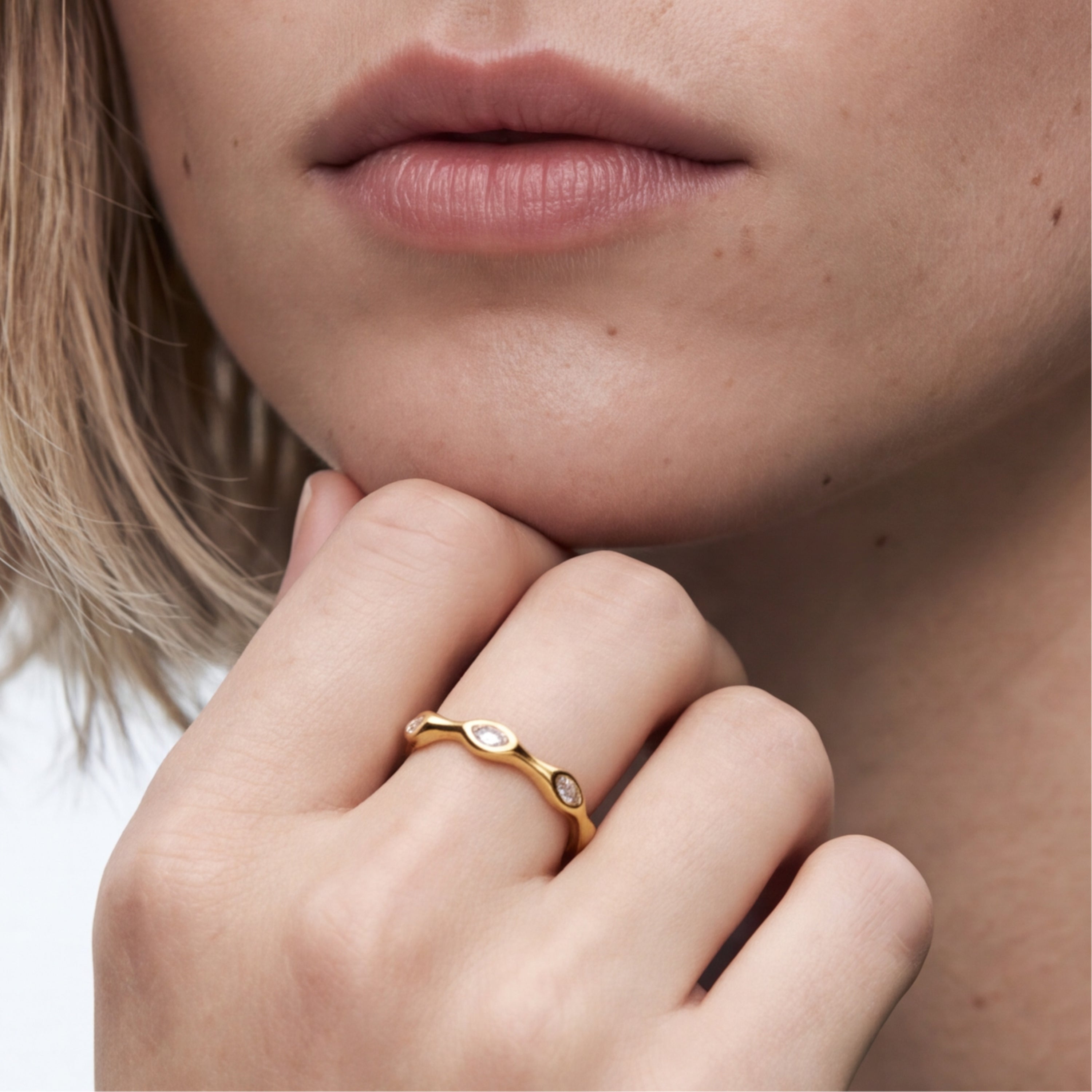 Anillo de Circonita Brillante acabado en oro amarillo de 18k - Certhan