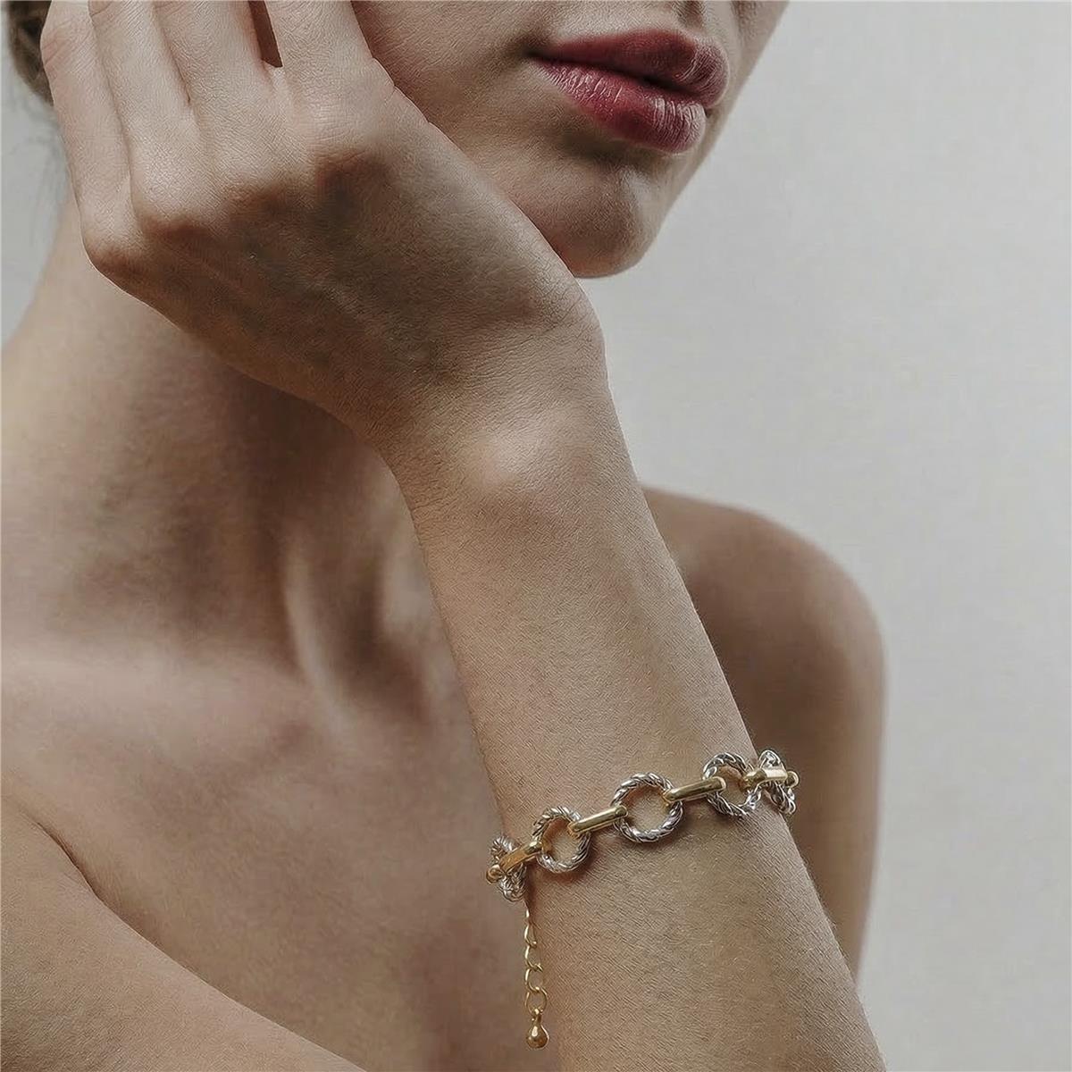 18k Yellow Gold Finish Bracelet - Liona