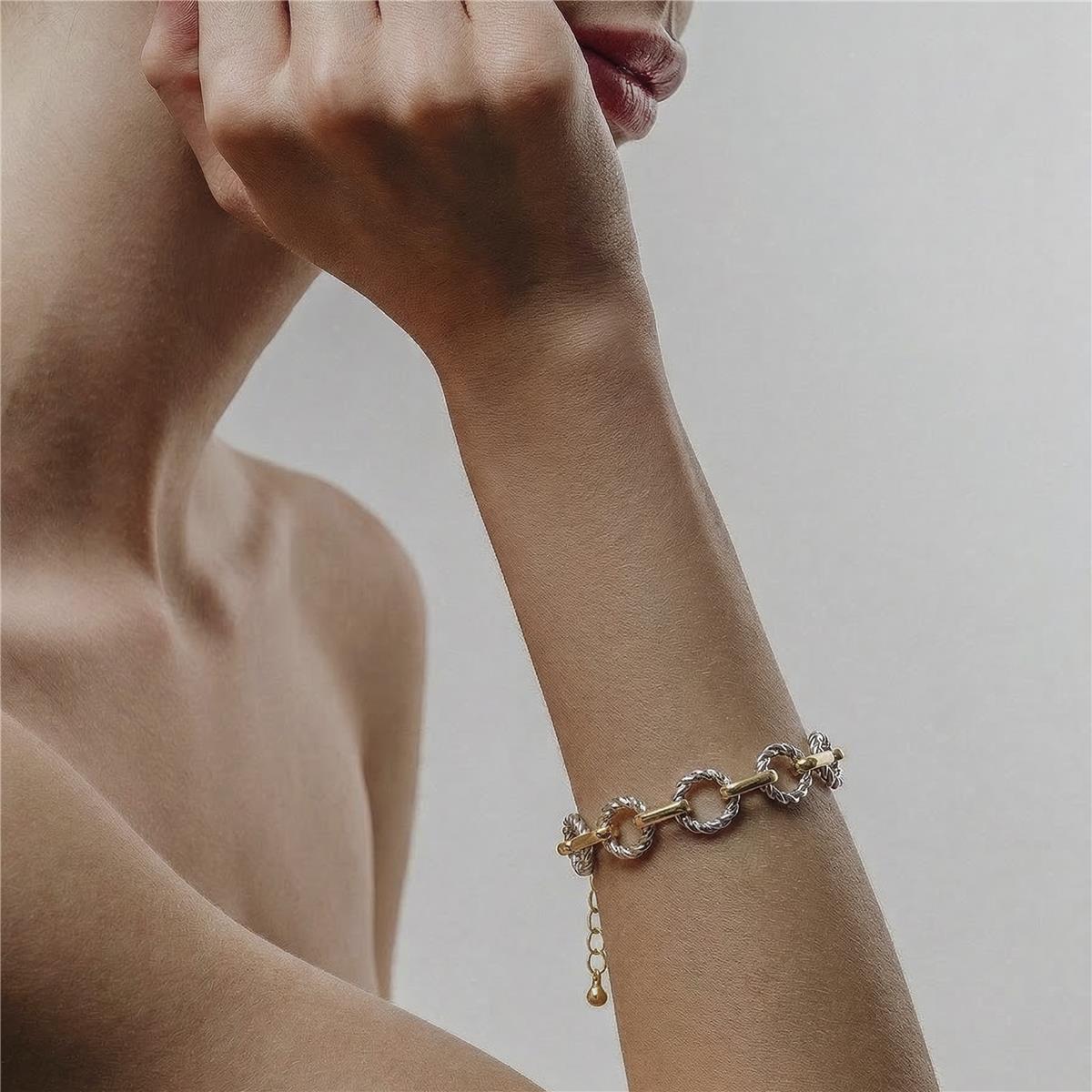 18k Yellow Gold Finish Bracelet - Liona