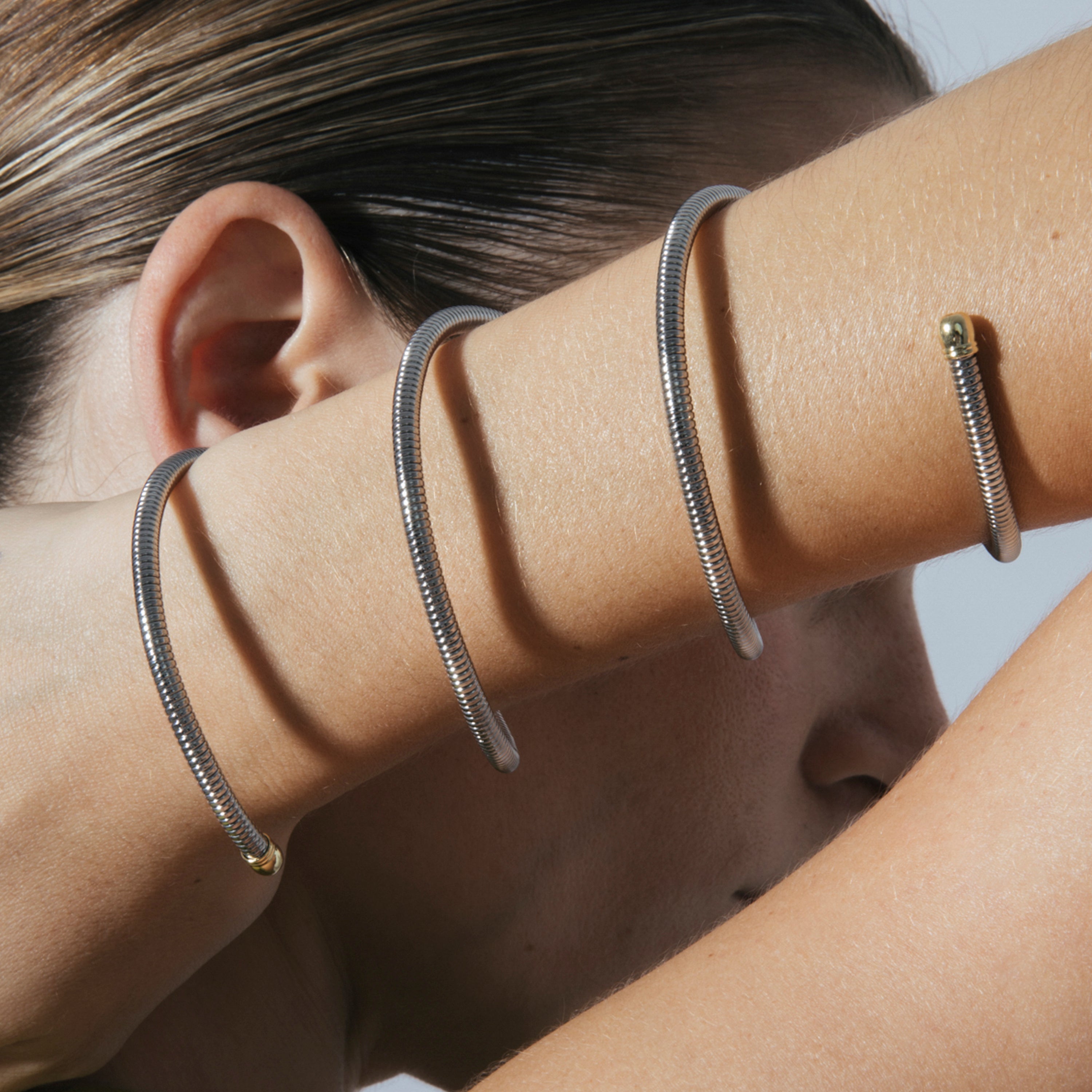 Pulsera acabado en rodio, Oro Amarillo y Rosa de 18K - Thaura