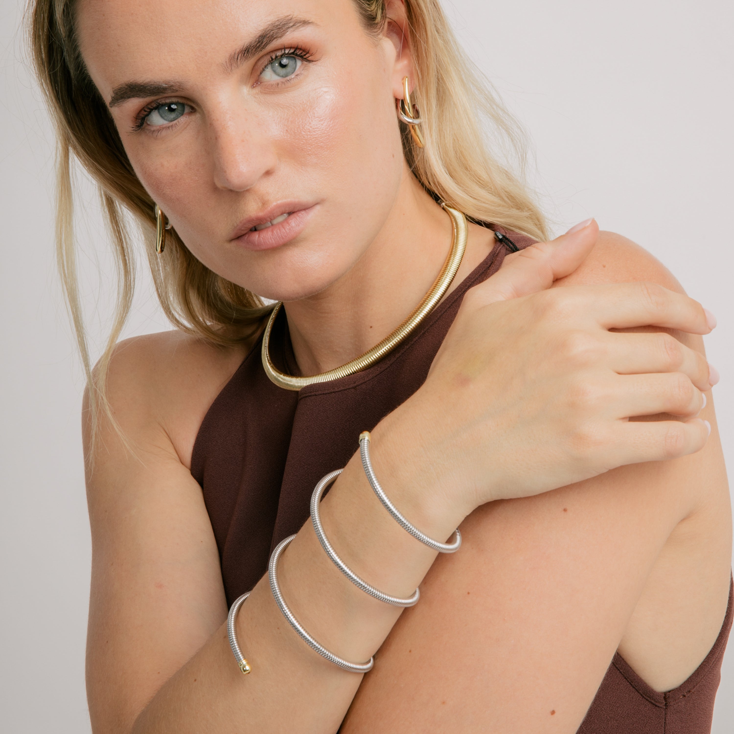 Rhodium finish earrings, 18K Yellow and Rose Gold - Claw