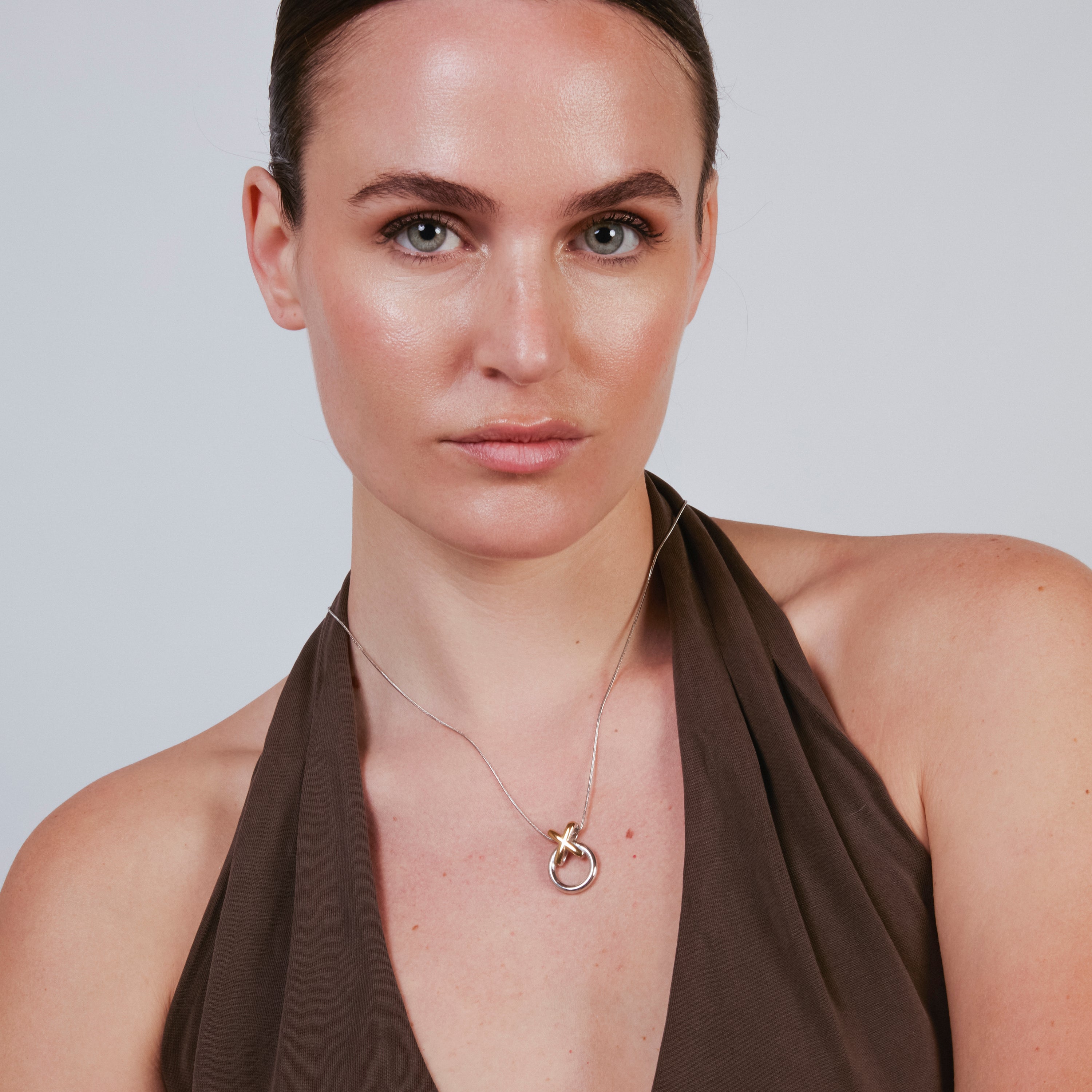Collier finition or jaune 18 carats et rhodium - Merilah