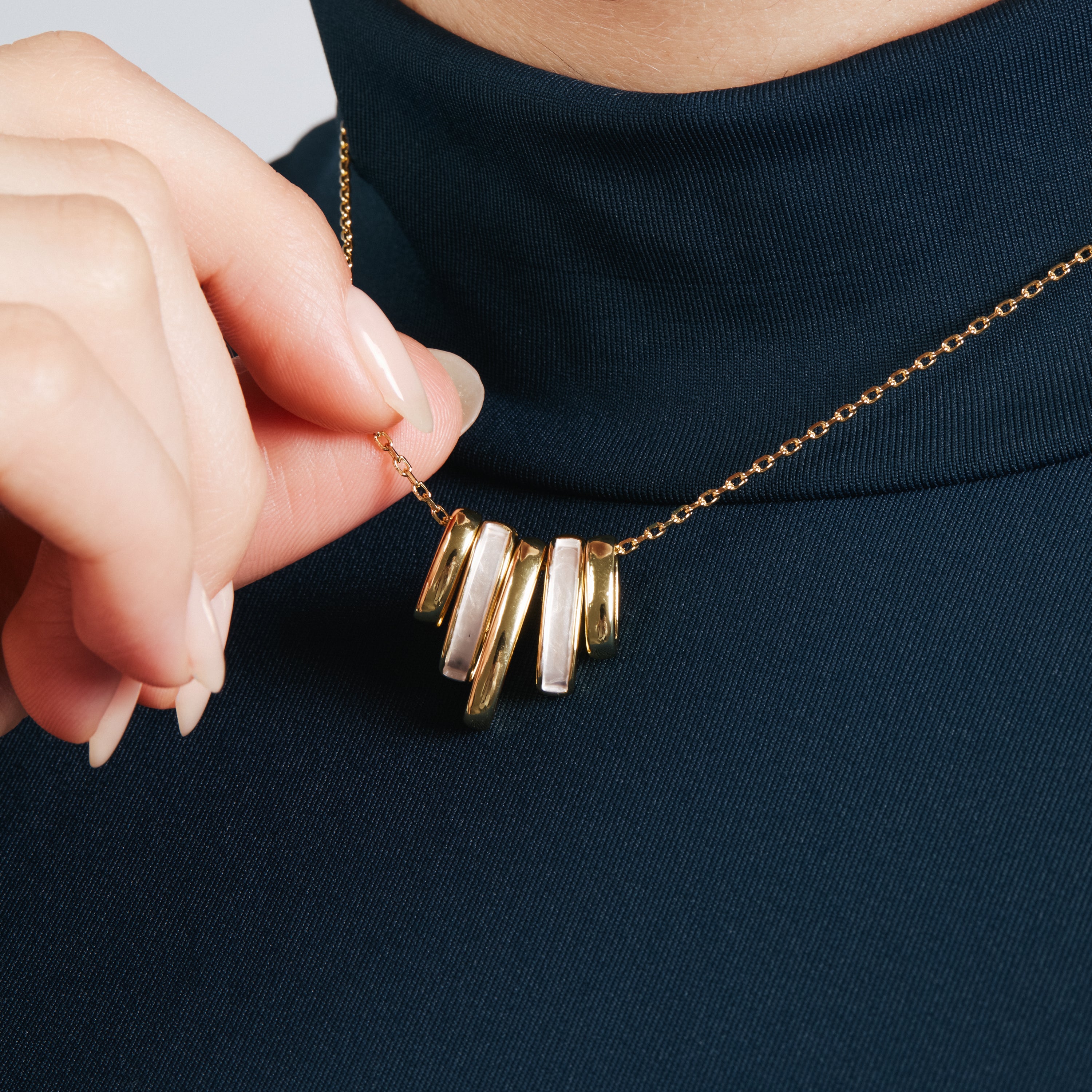 Necklace with rhodium, 18k yellow gold, and rose gold finish - Eresron