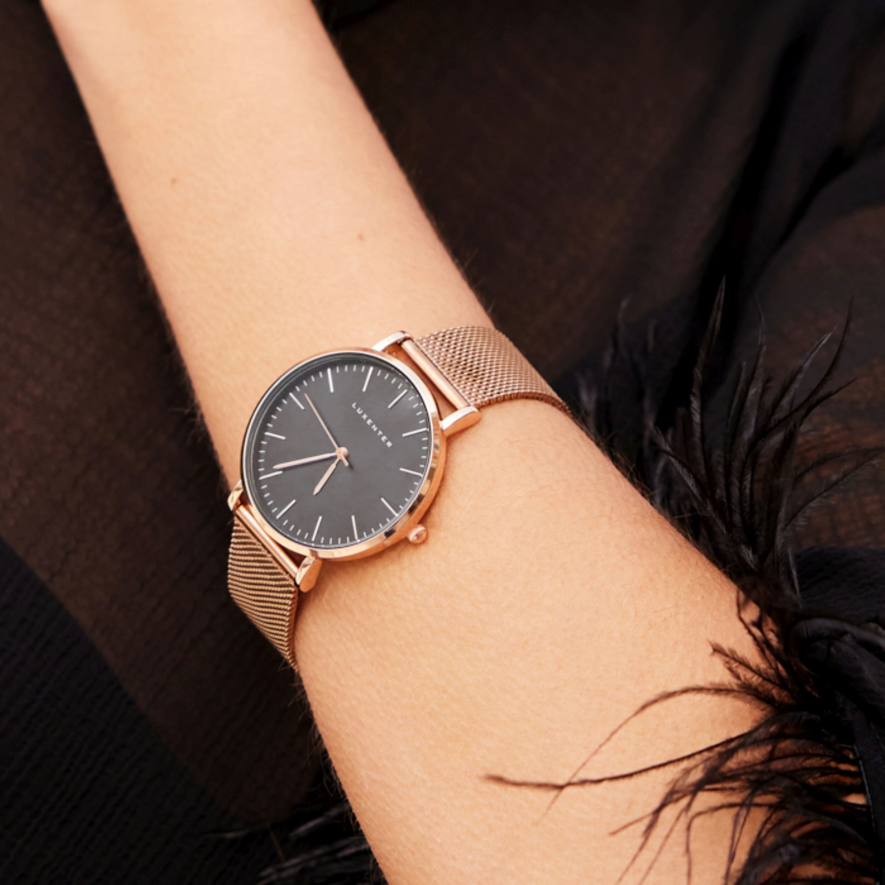 18K rose gold finished watch - Didia