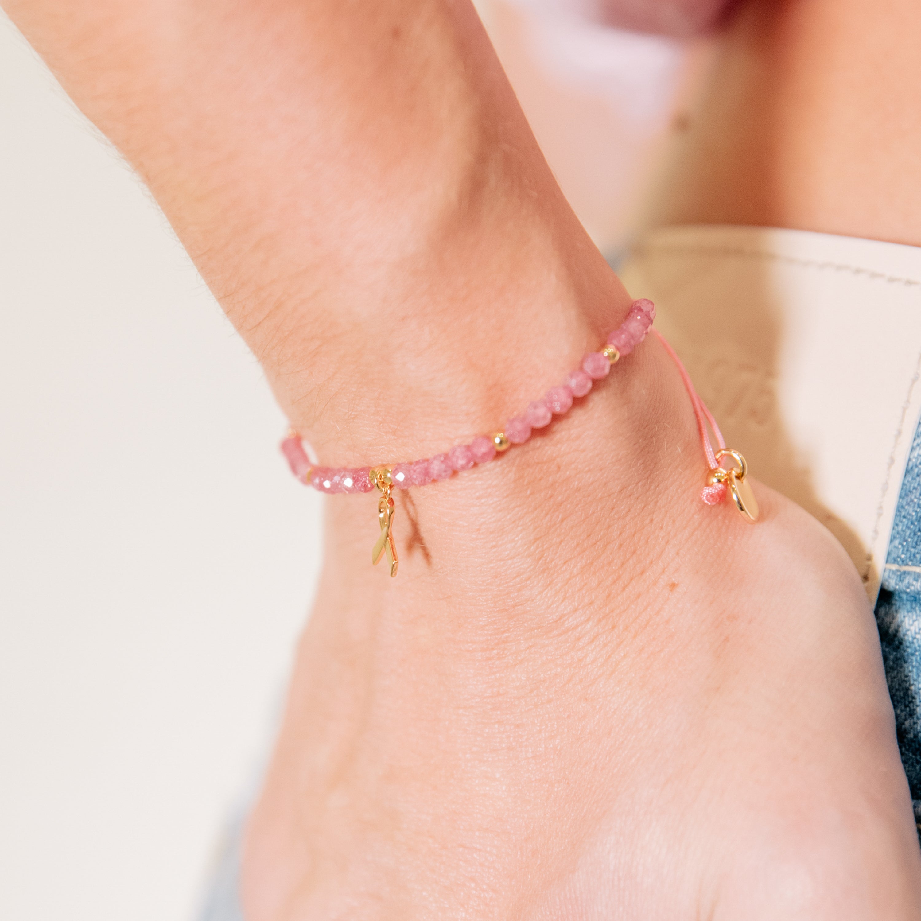 Pulseira Laço acabamento ouro rosa 18k