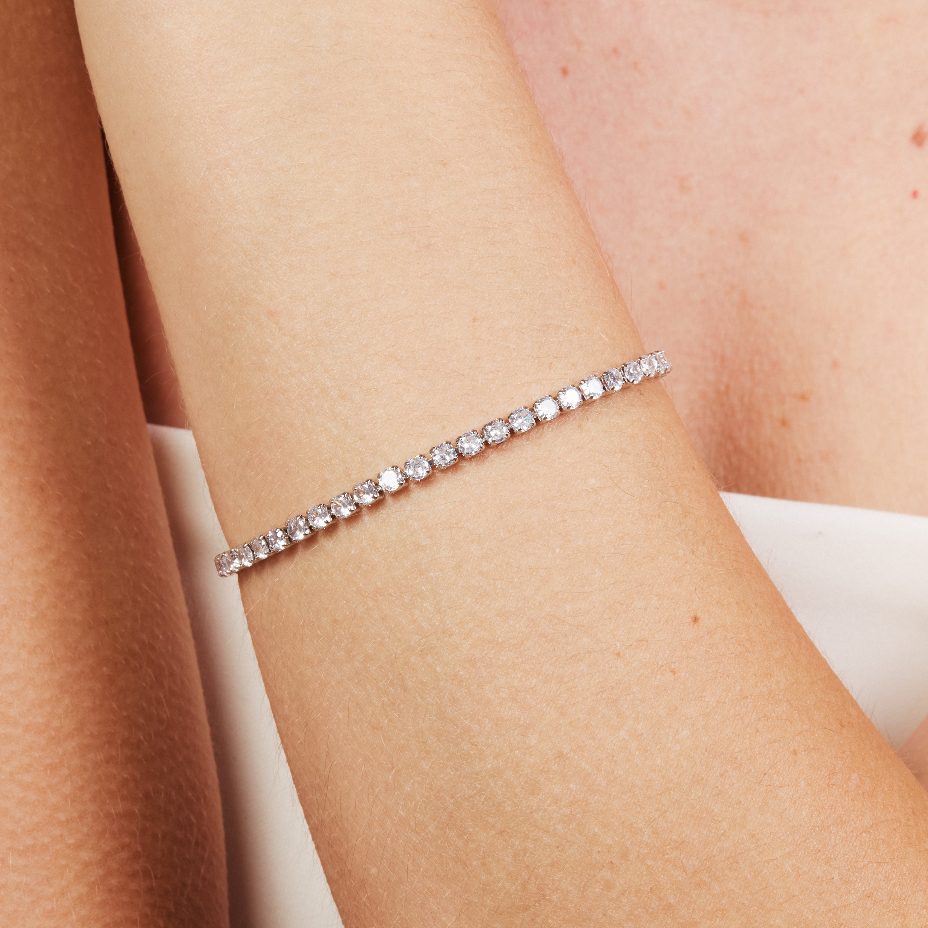 Rhodium-Finished Metal Alloy and Sparkling Cubic Zirconia Bracelet - Newyn