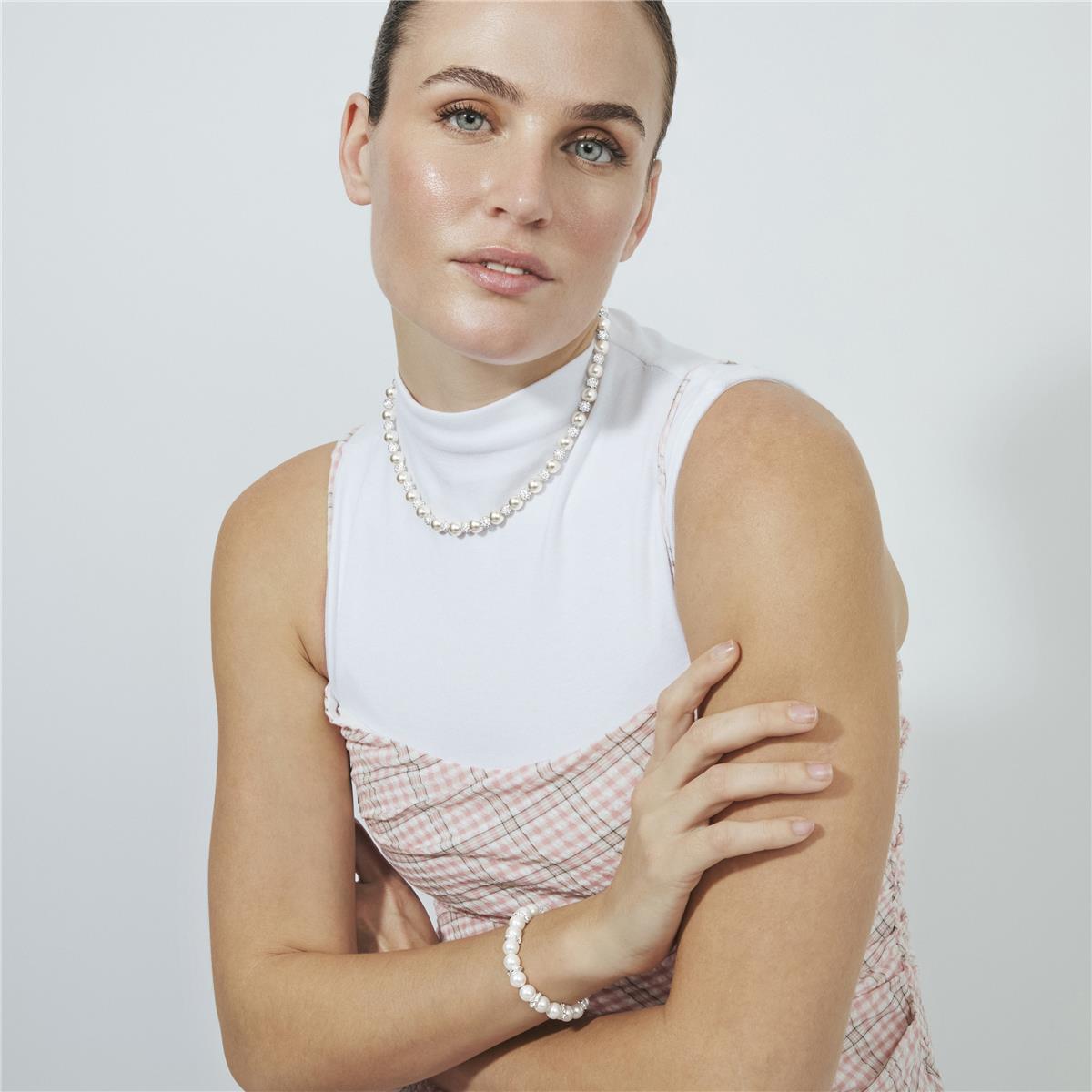 White Pearl Bracelet with Silver Finish - Clasow