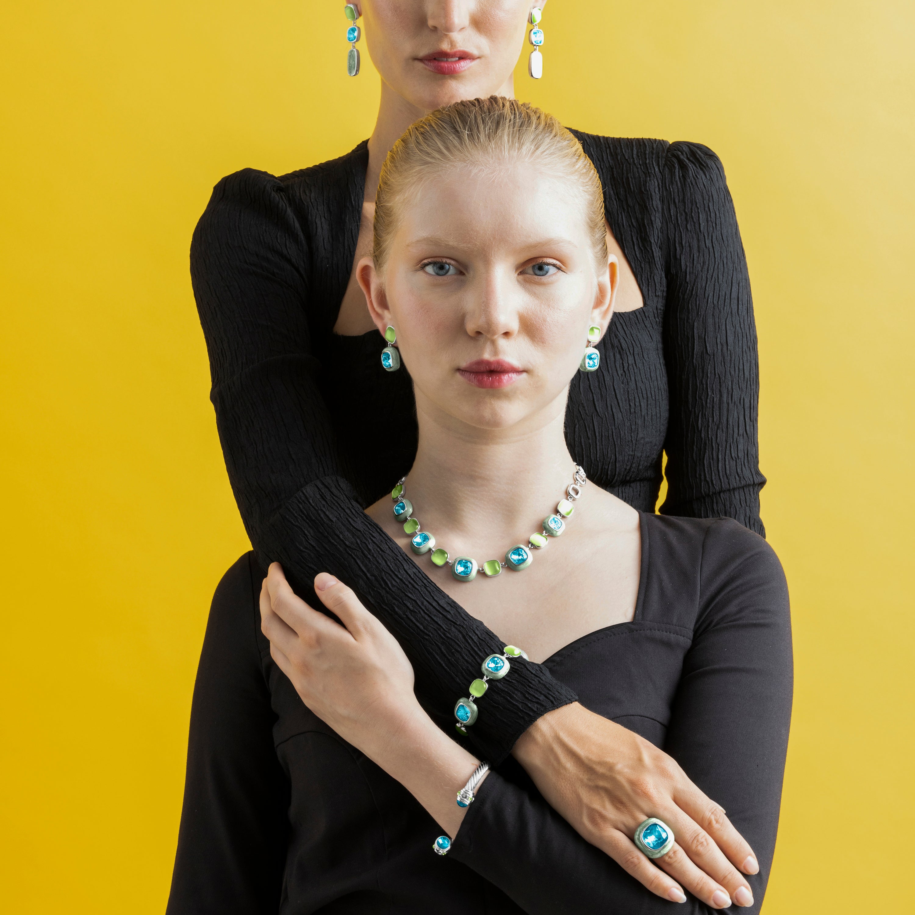 Bracelet avec Cristal Bleu finition argent - Danio