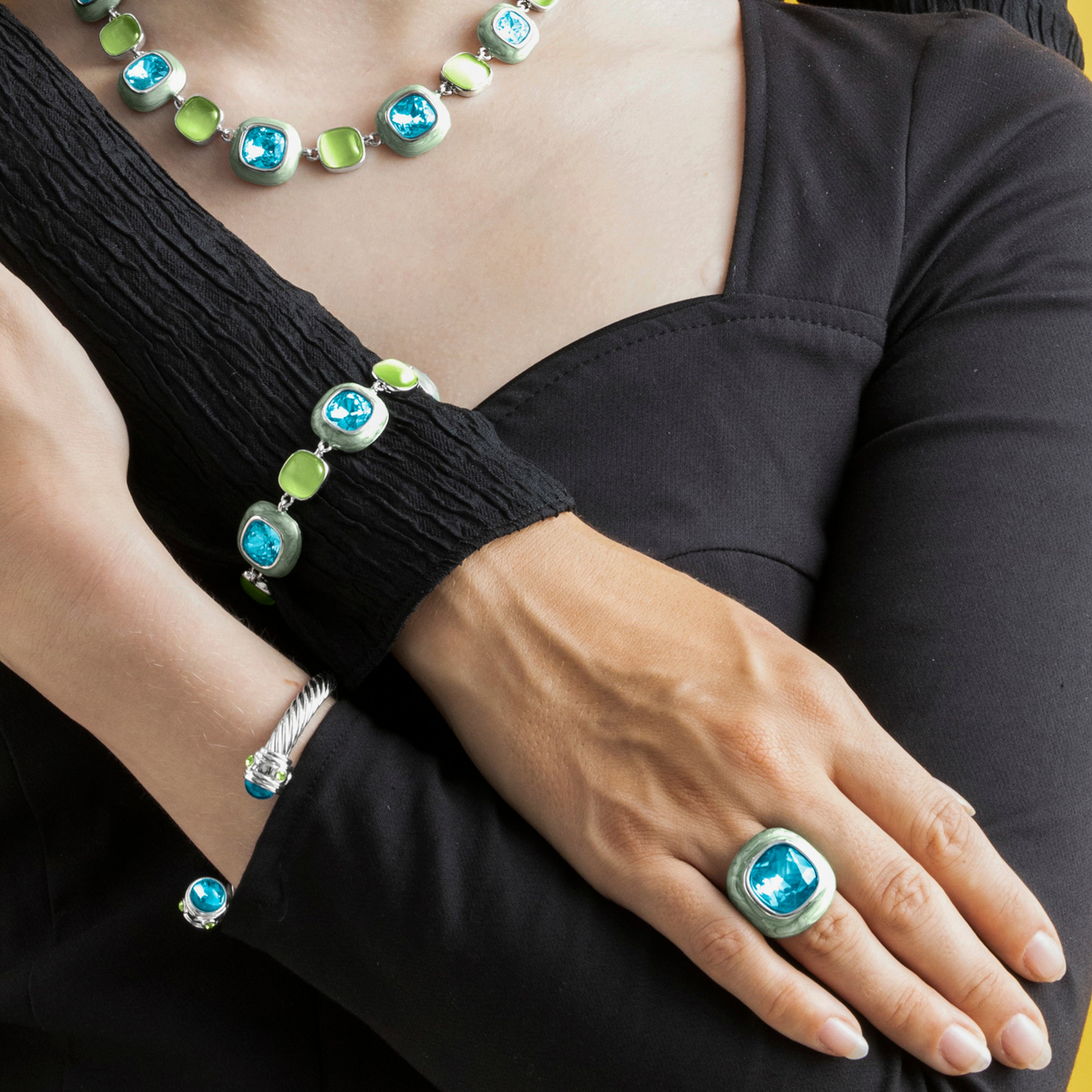 Bracelet avec Cristal Bleu finition argent - Danio