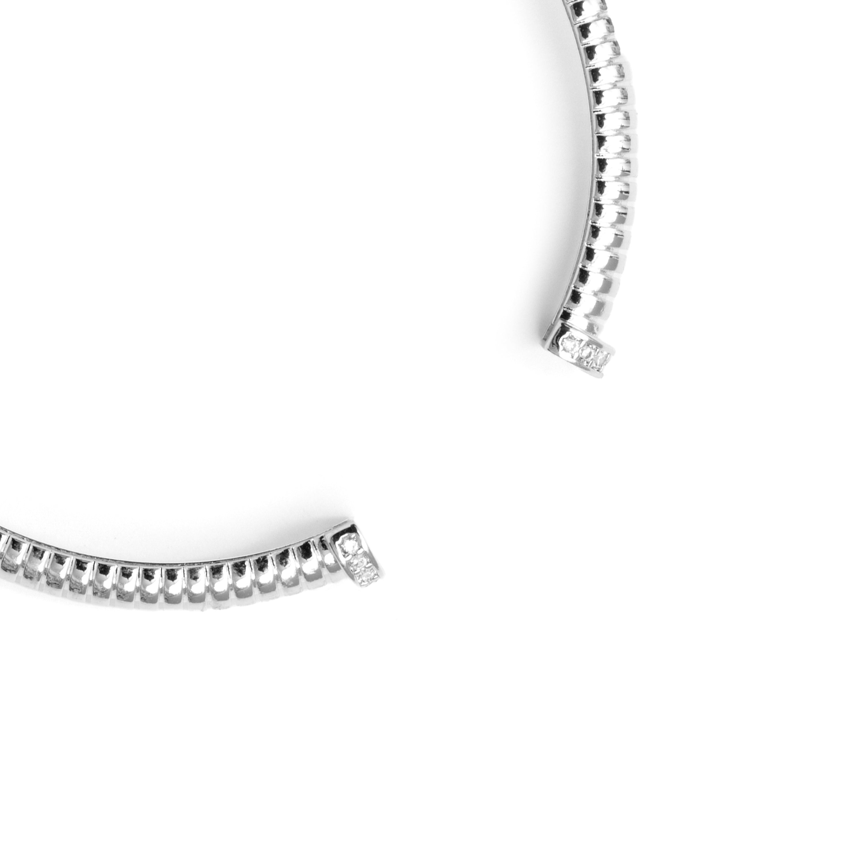 Rhodium-Finished Sparkling Cubic Zirconia Bracelet - Aih