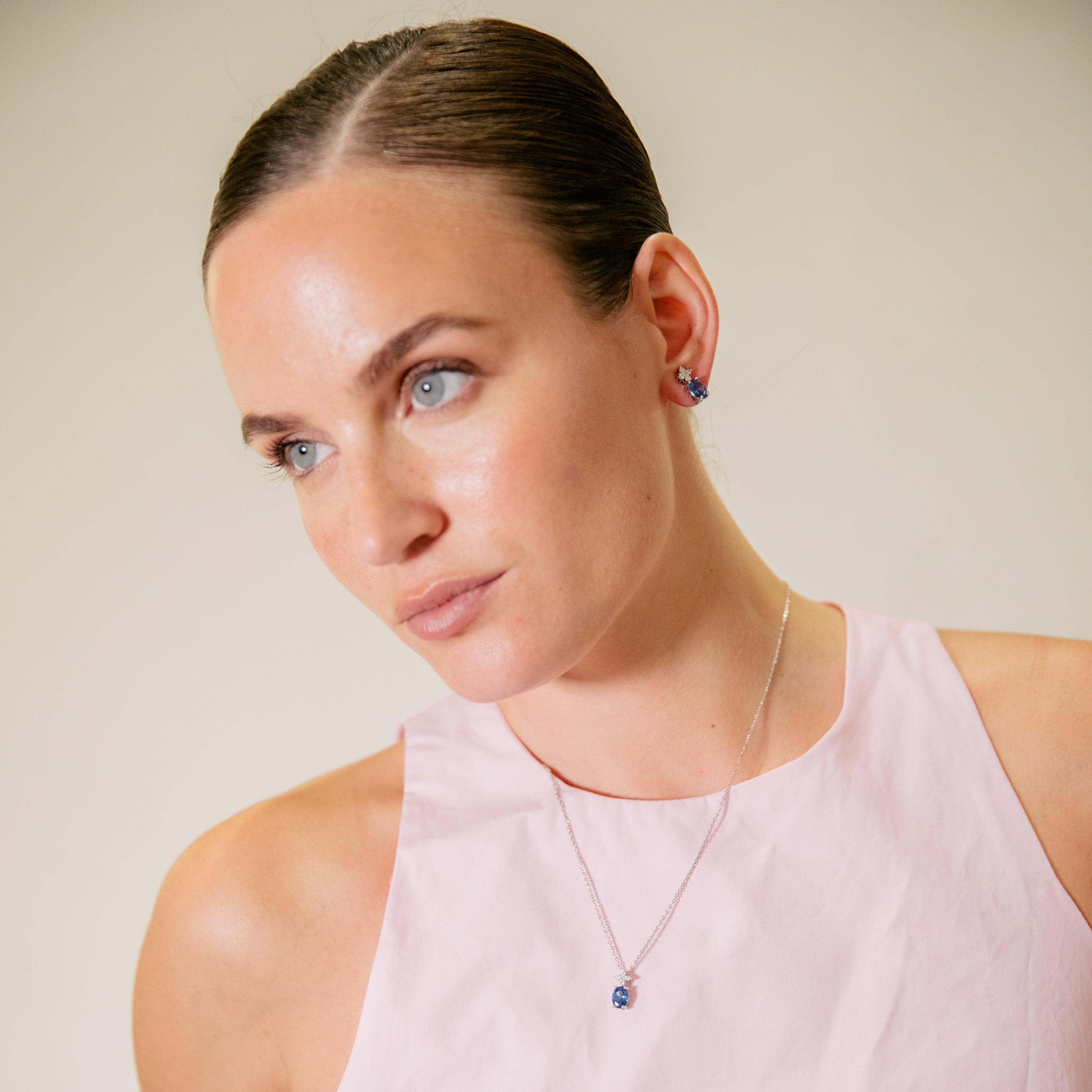 Zirkonia-Tansanit-Ohrringe mit Rhodium-Finish - Misze