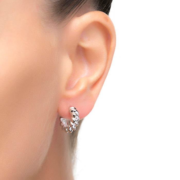 Boucles d'oreilles Tomven finies en rhodium