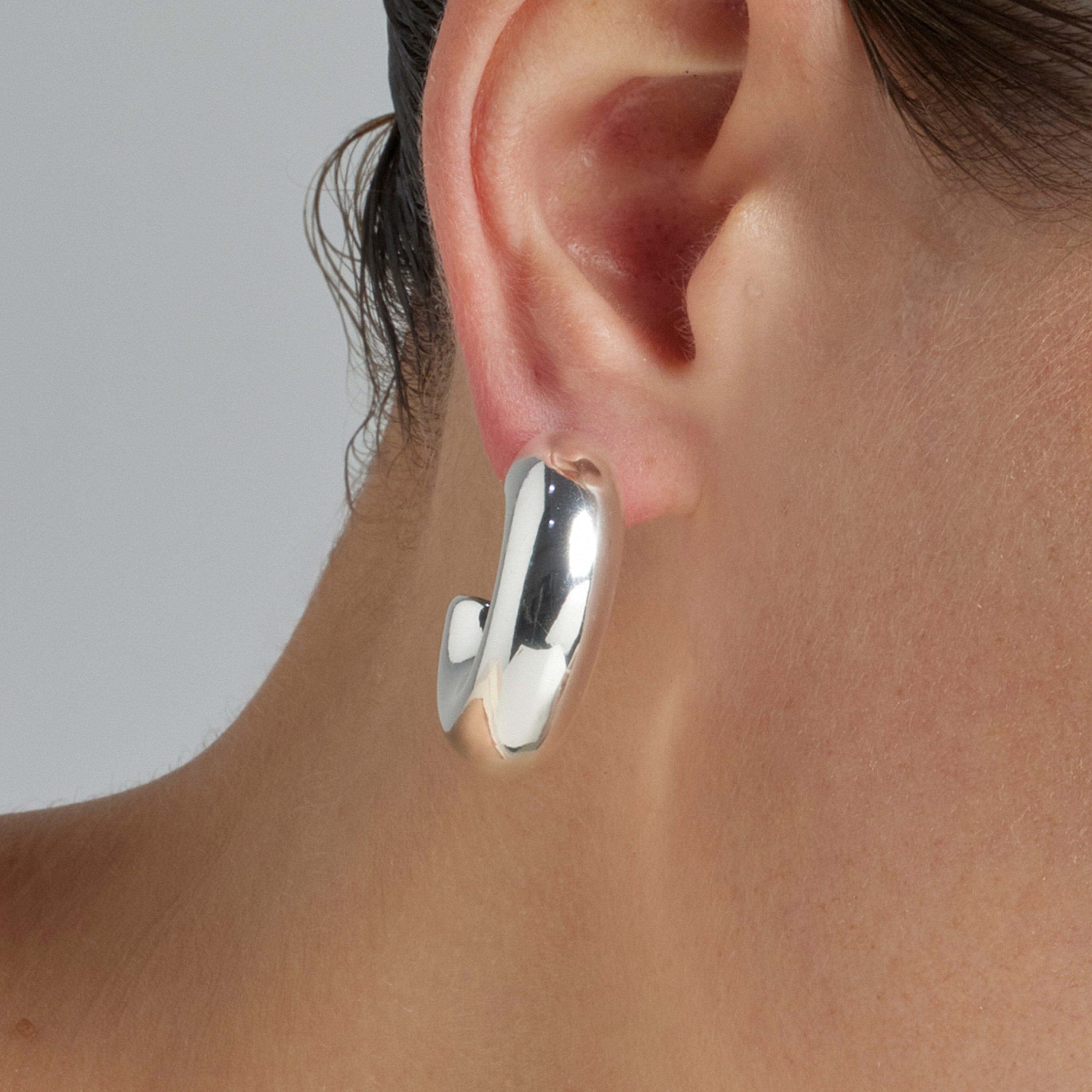 Boucles d'oreilles de 30mm de diamètre finition rhodium - Meibe