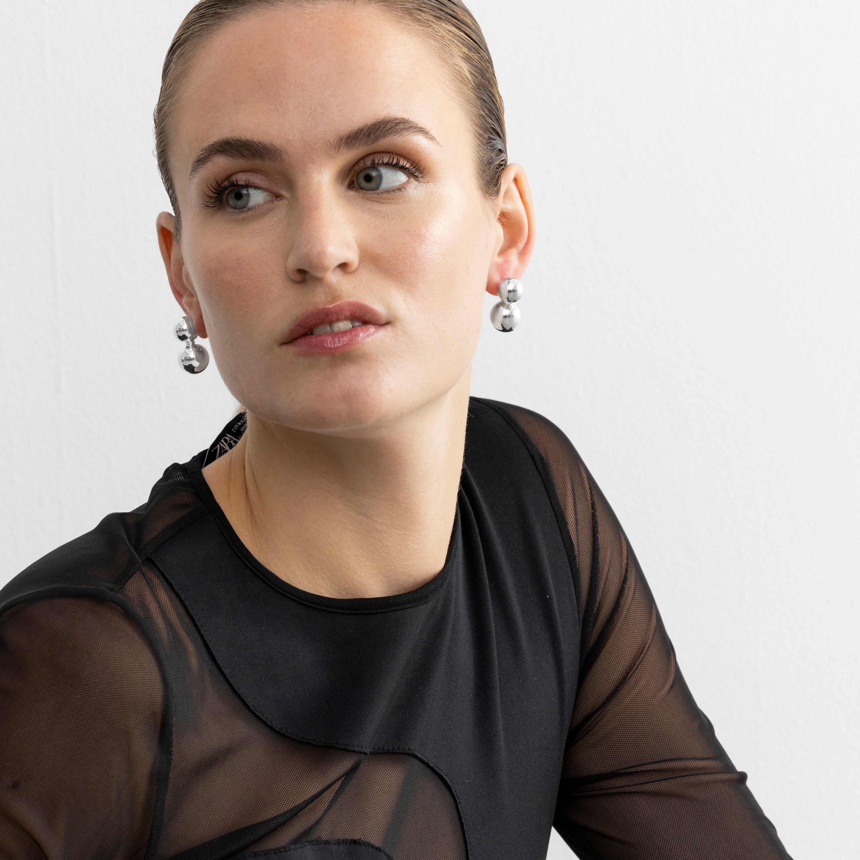 Earrings with - silver finish - Uphe