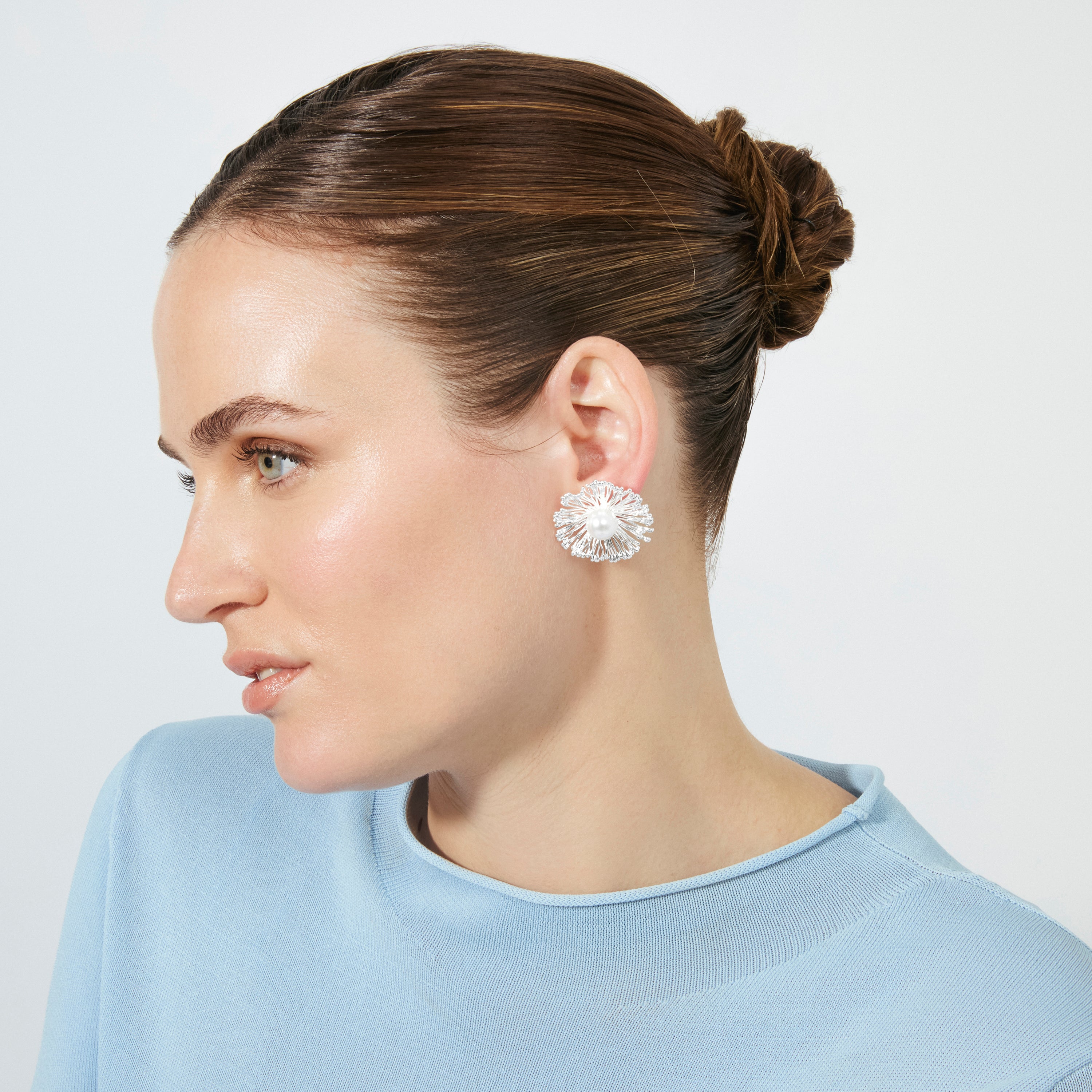 Boucles d'oreilles en perle blanche finition argent - Lentio