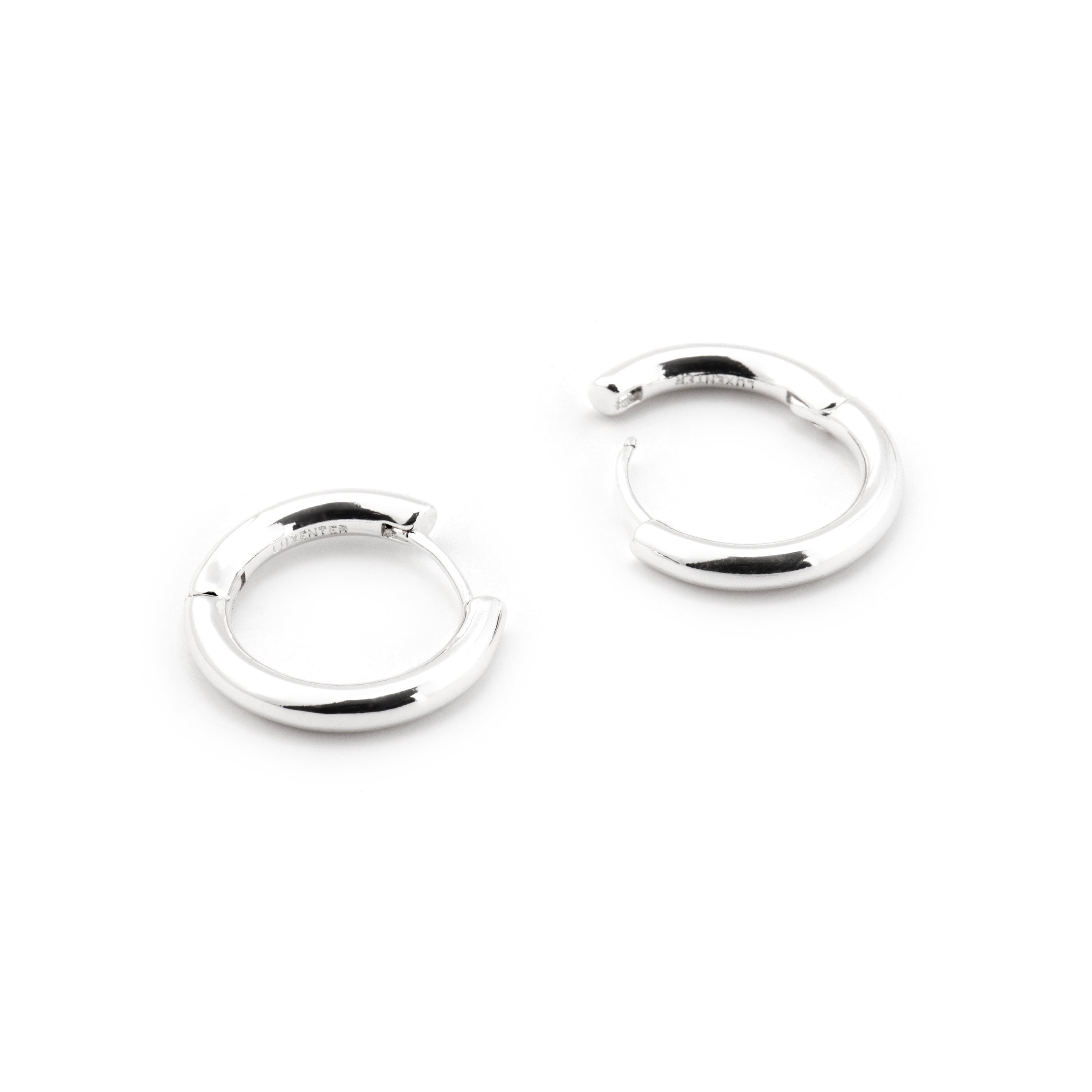 Pendientes de 20mm de diámetro con circonita acabados en rodio - Kuye