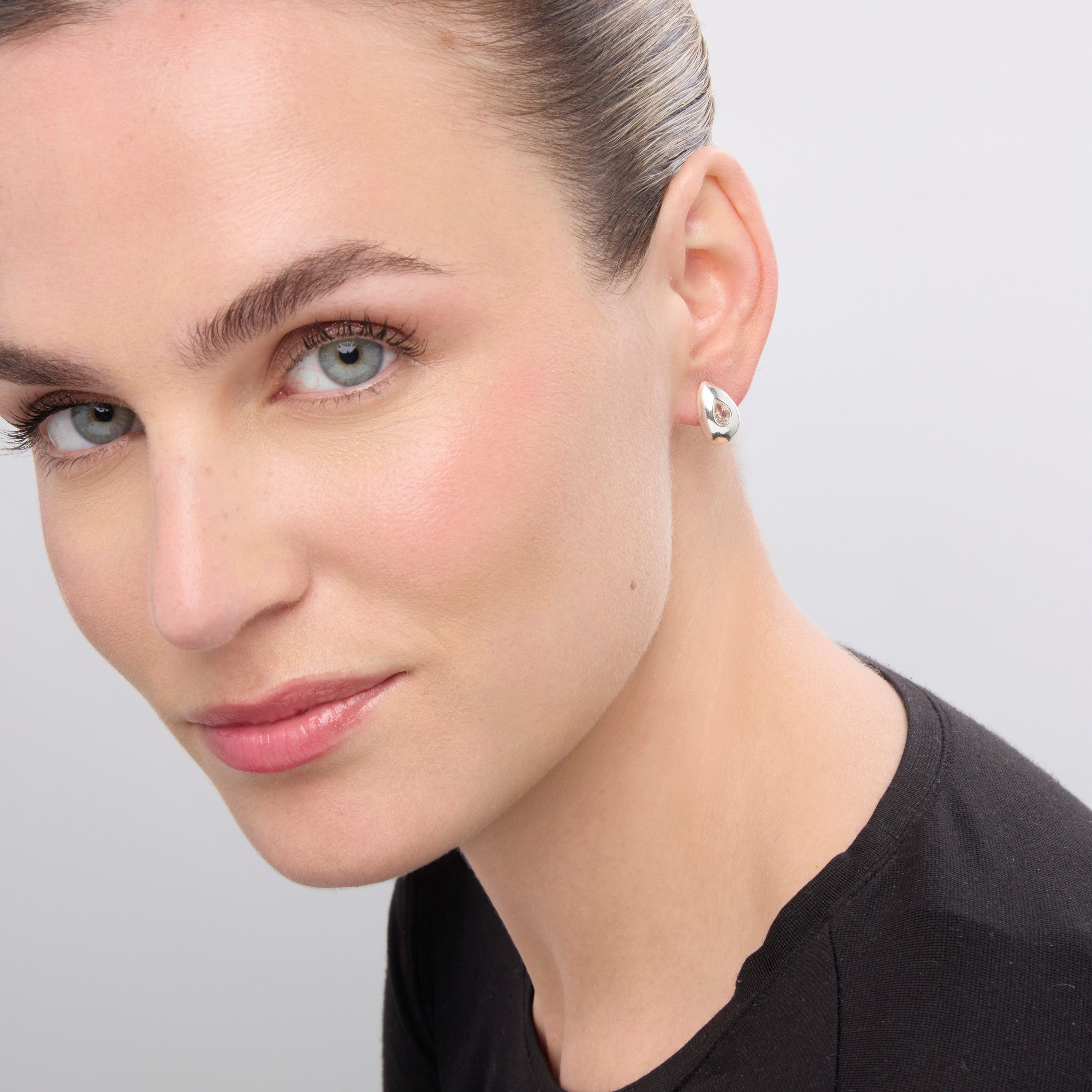 Boucles d'oreilles finition argent et Zircon brillant - Garai