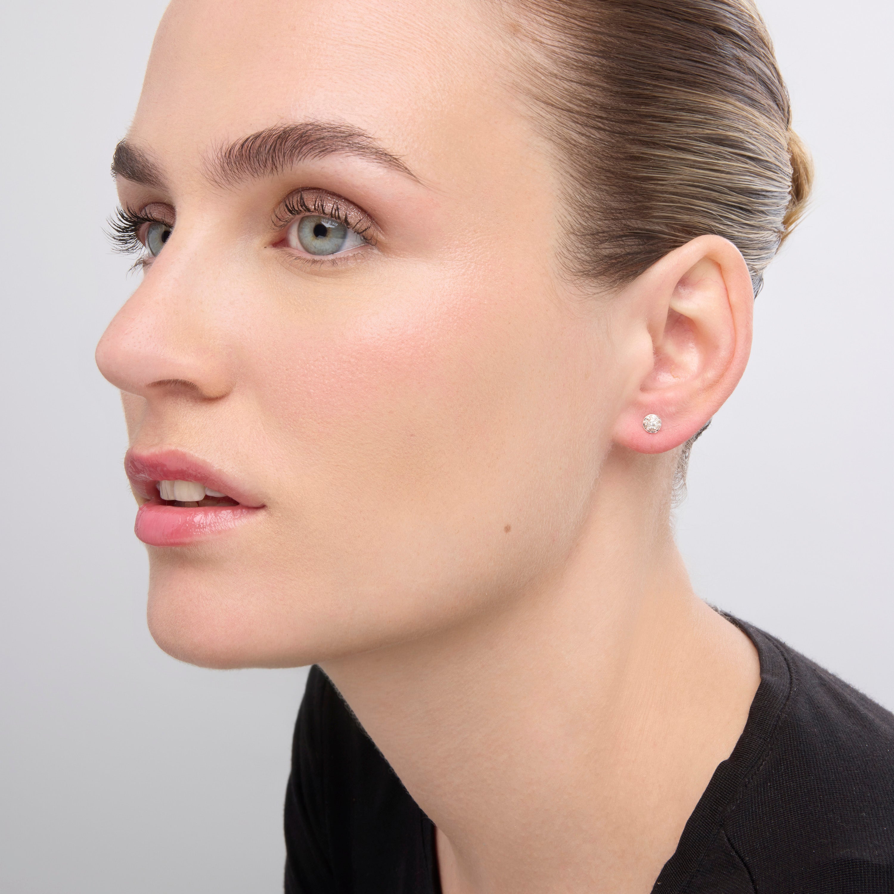 Boucles d'oreilles finition argent et Zircon brillant - Chikra
