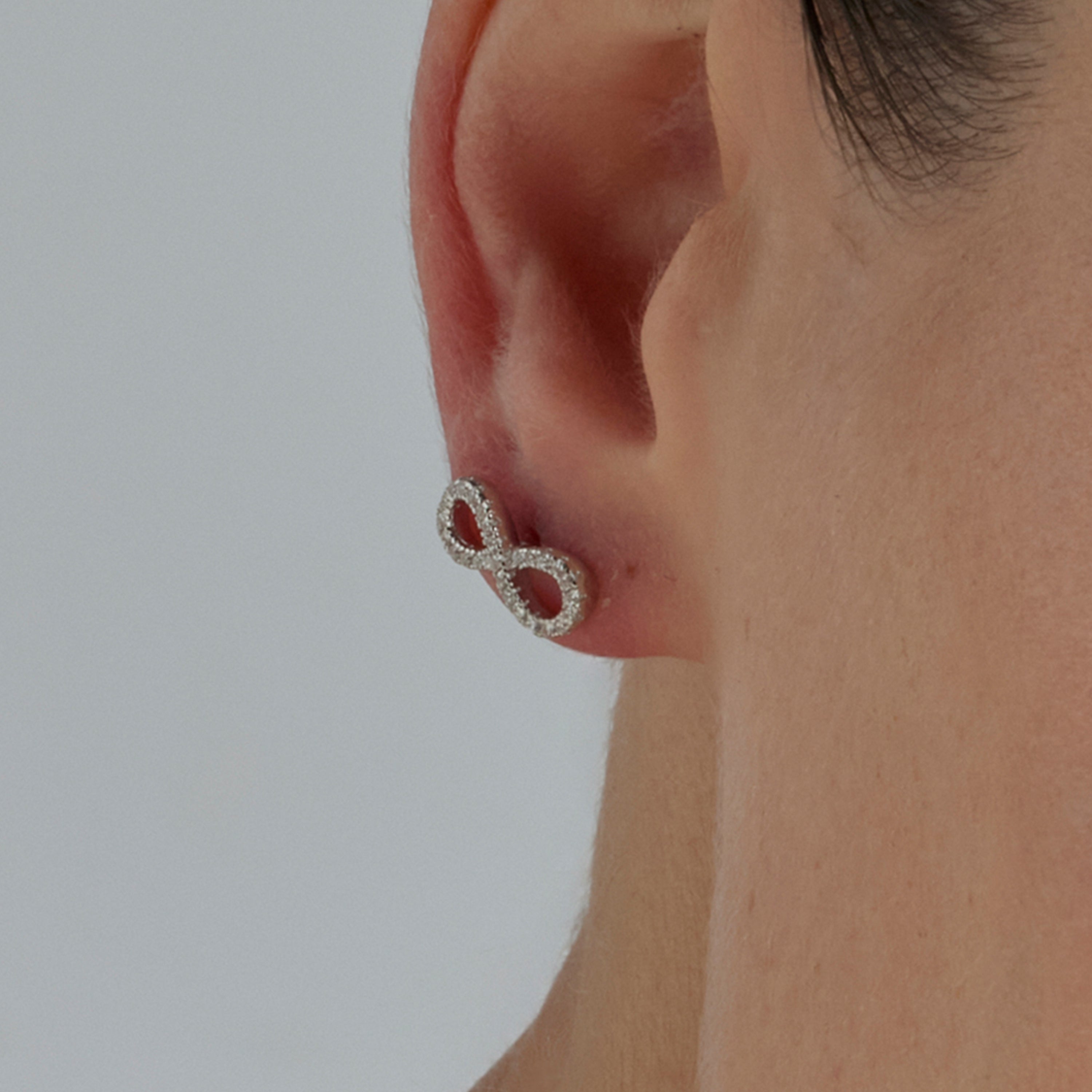 Brilliant Zirconia Earrings finished in rhodium - Infinity