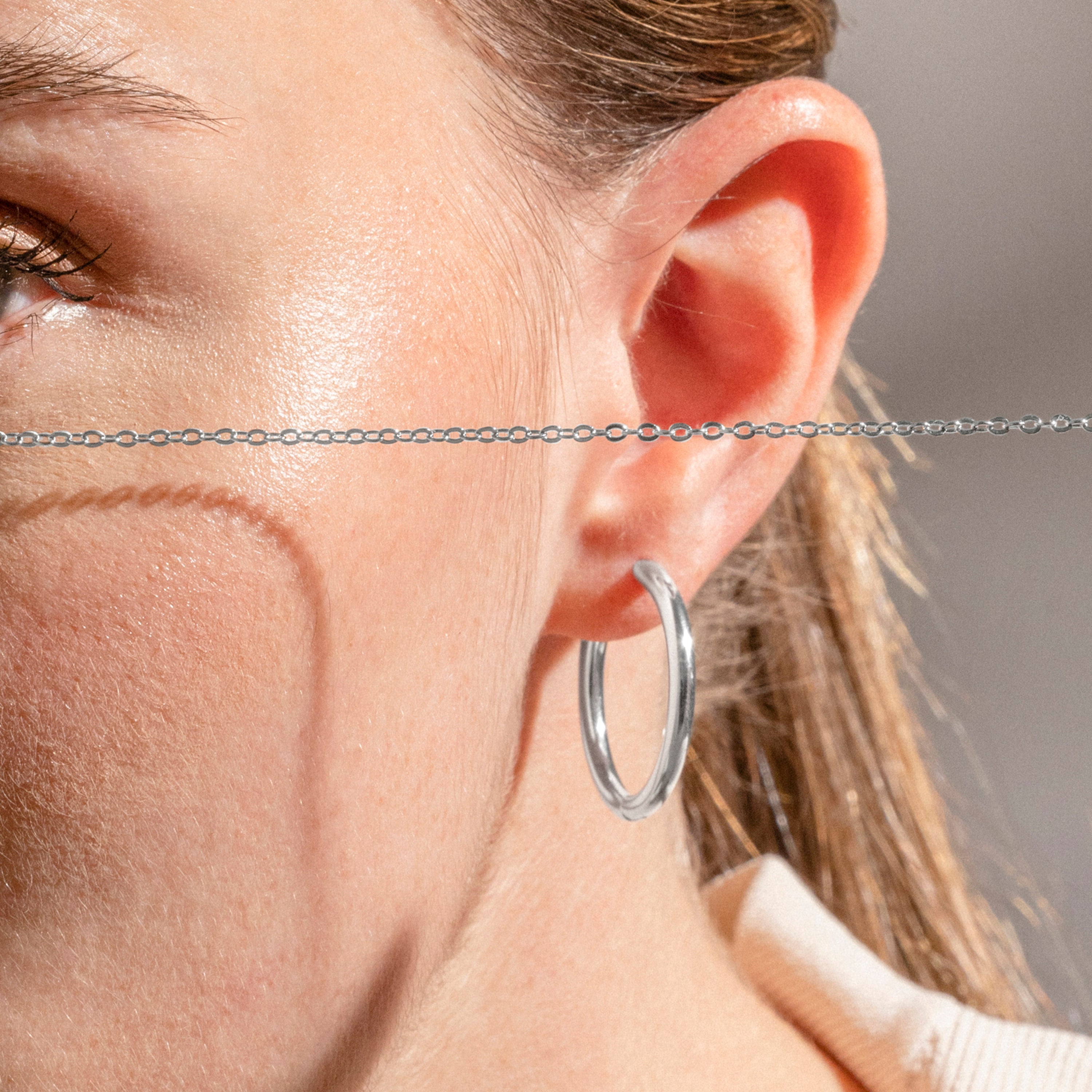 Silver finish earrings - Basem