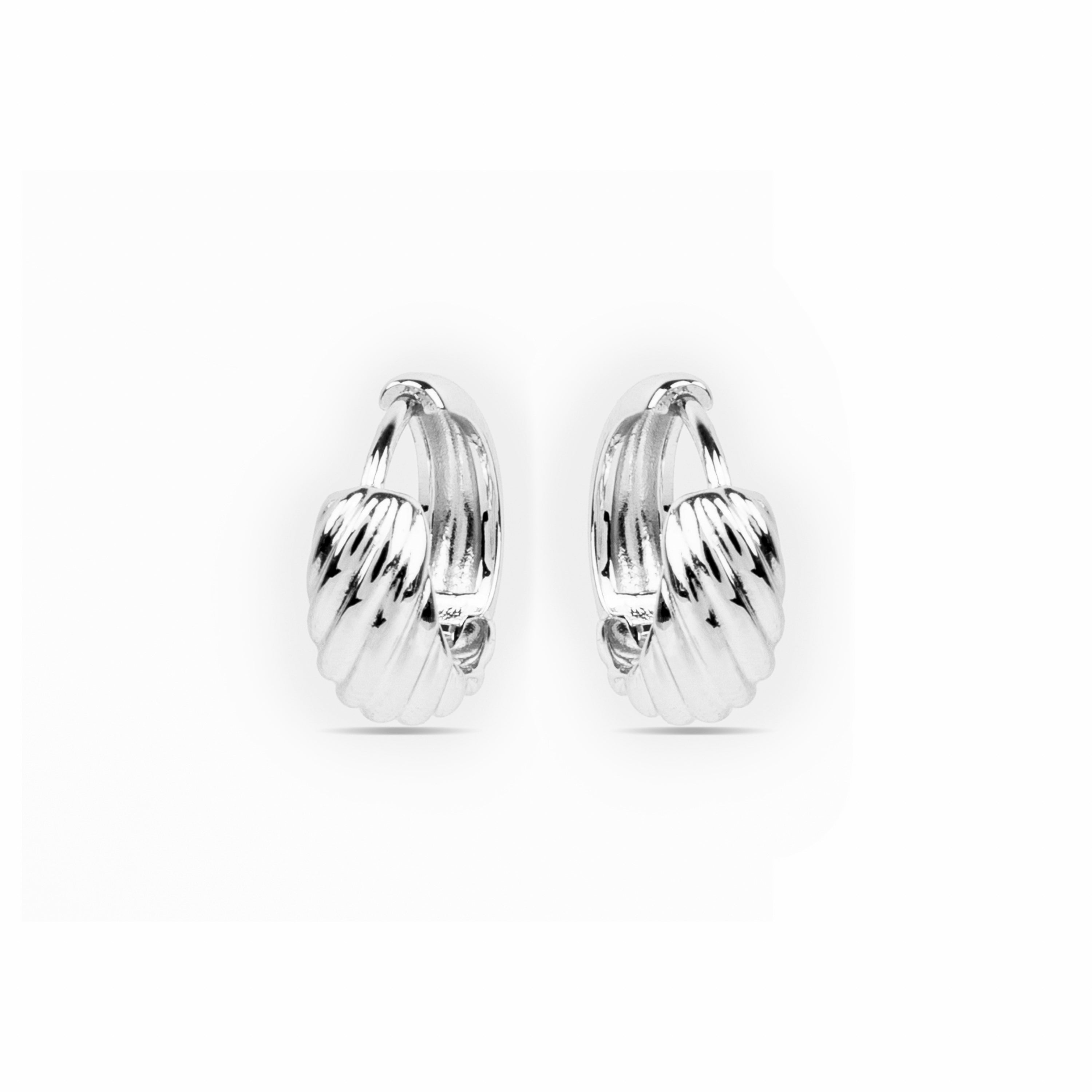 Earrings with - silver finish - Usma