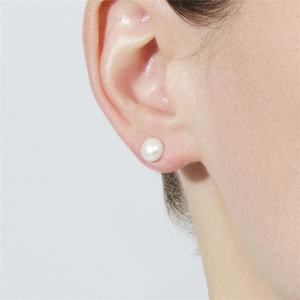 White Pearl Earrings with Silver Finish - Yairak