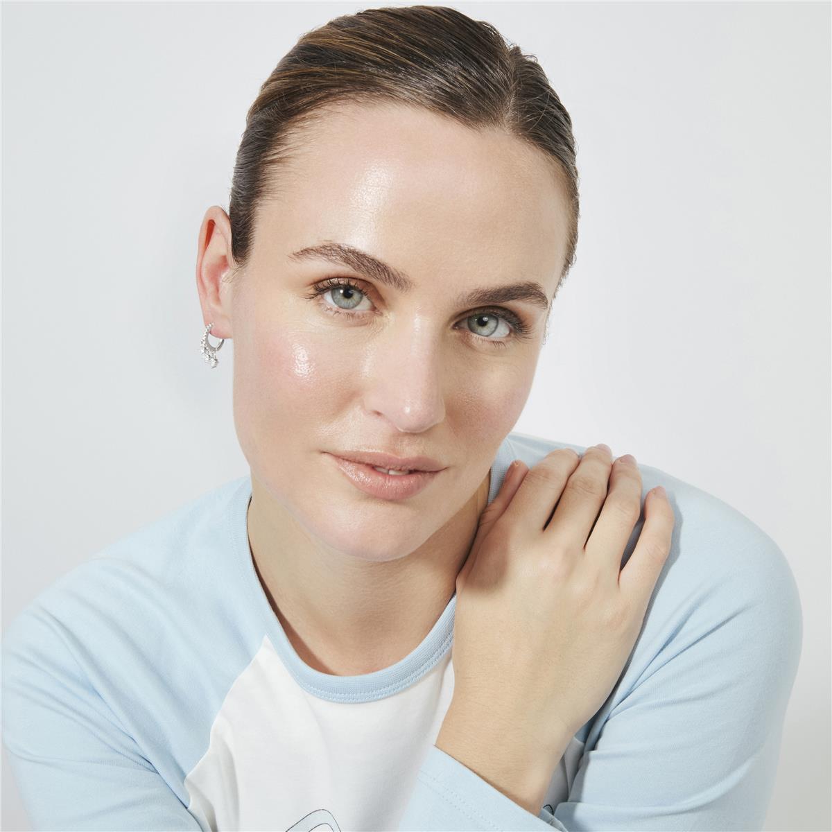 Brilliant Zirconia Earrings with Silver Finish - Russa