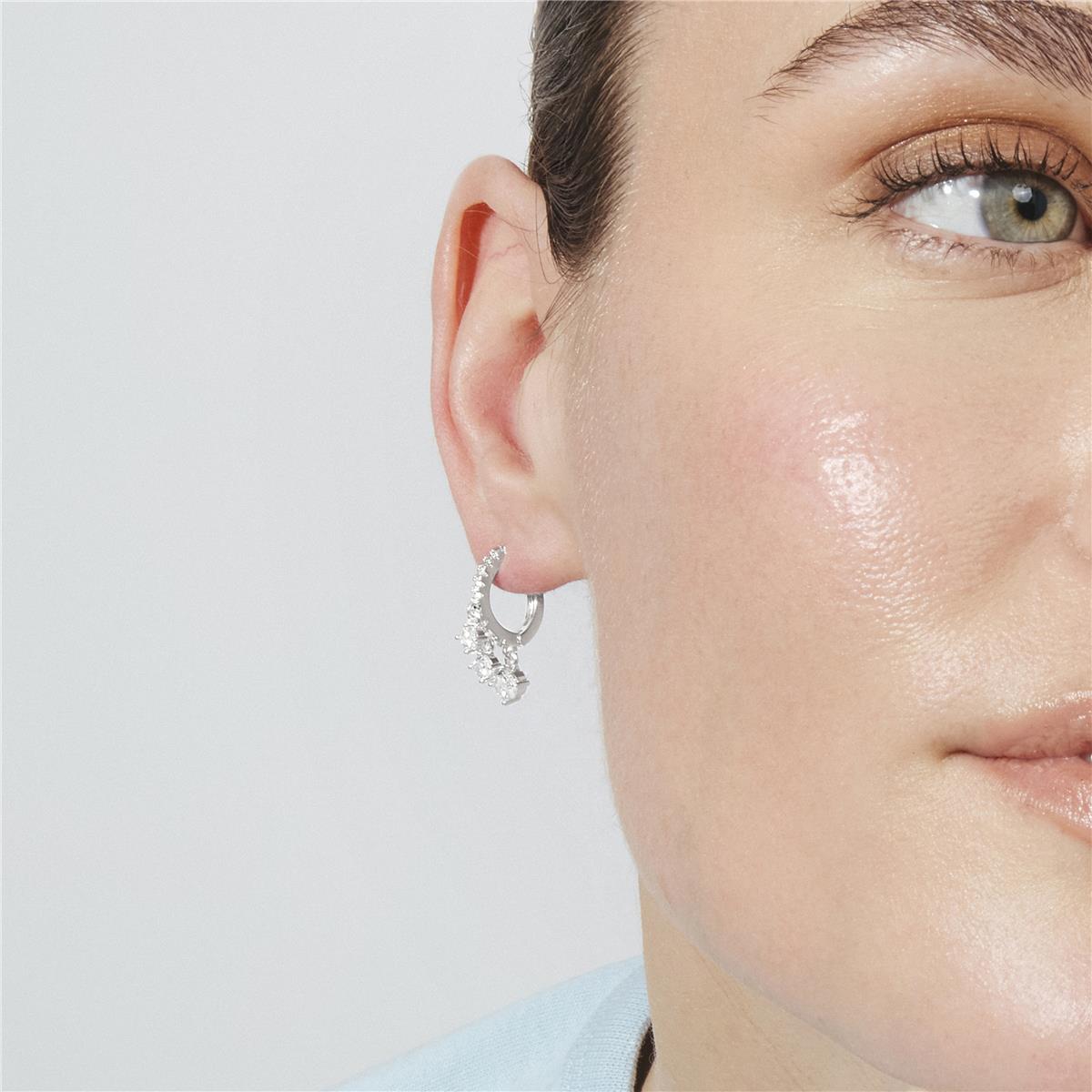 Brilliant Zirconia Earrings with Silver Finish - Russa