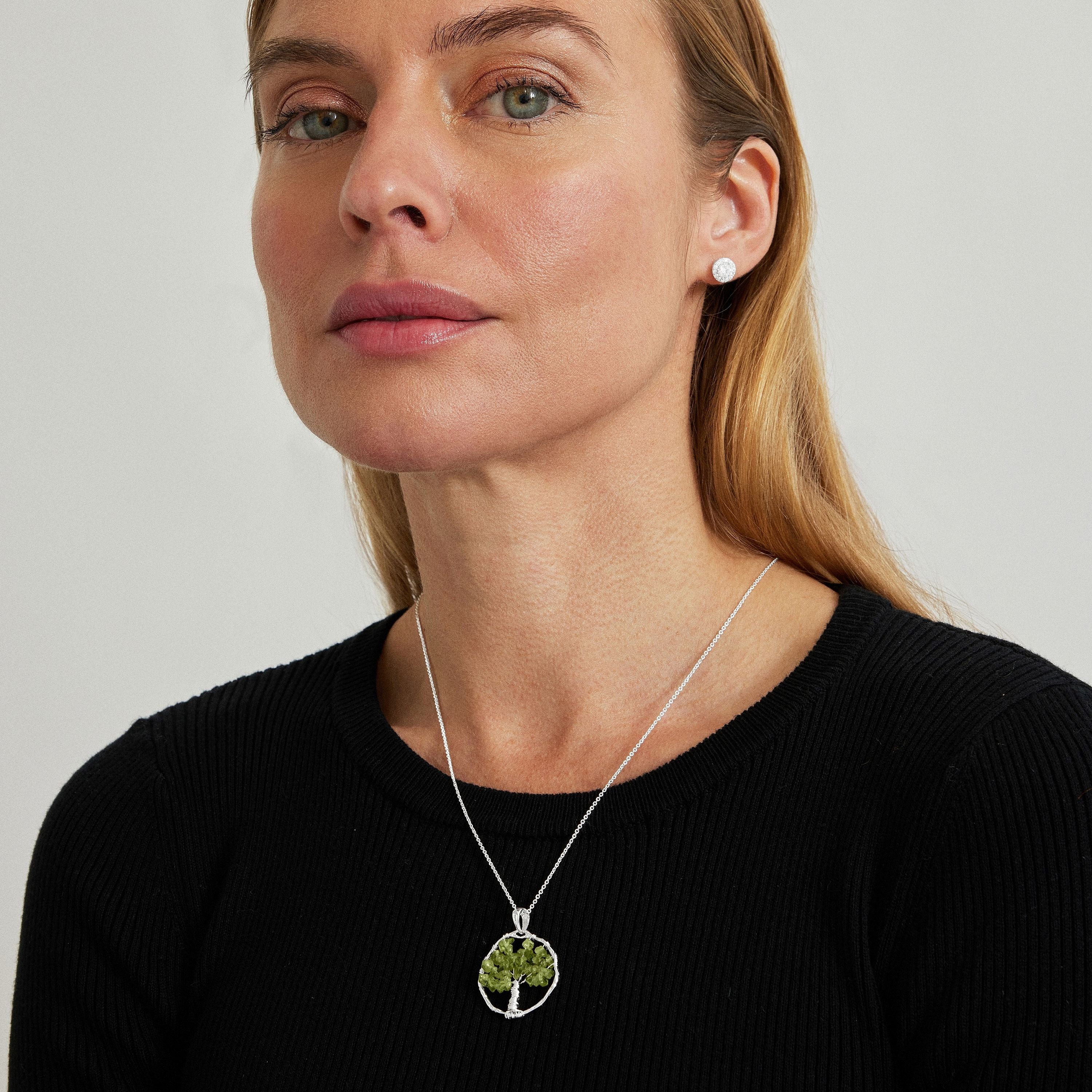 Rhodium-finished Prehenite Necklace - Budleia