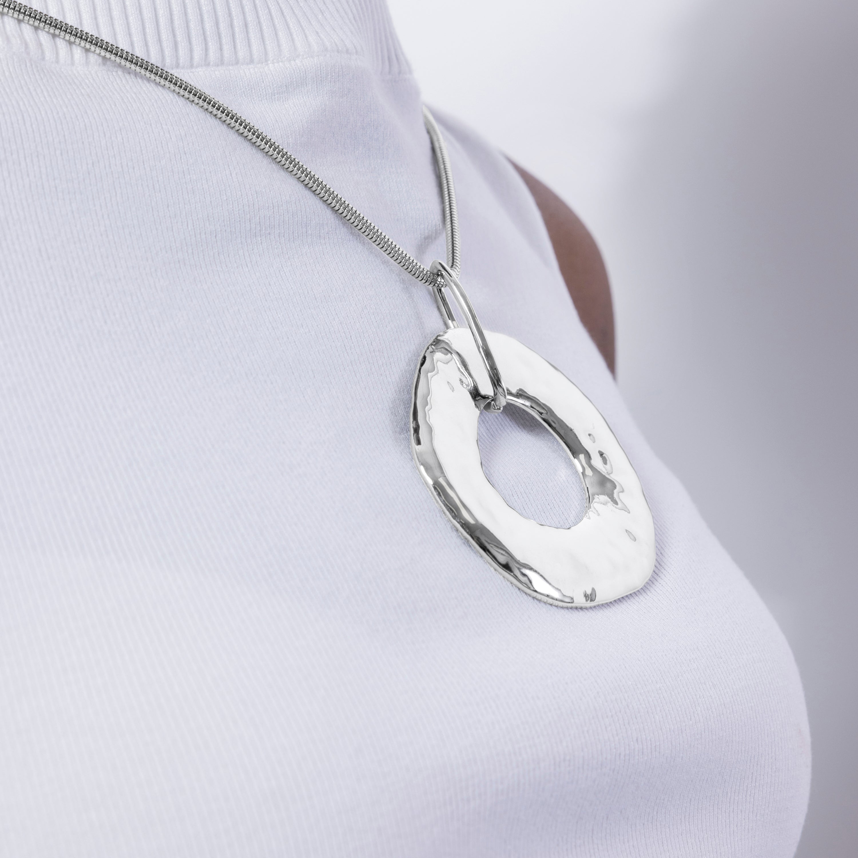 Collar acabado en rodio - Routa