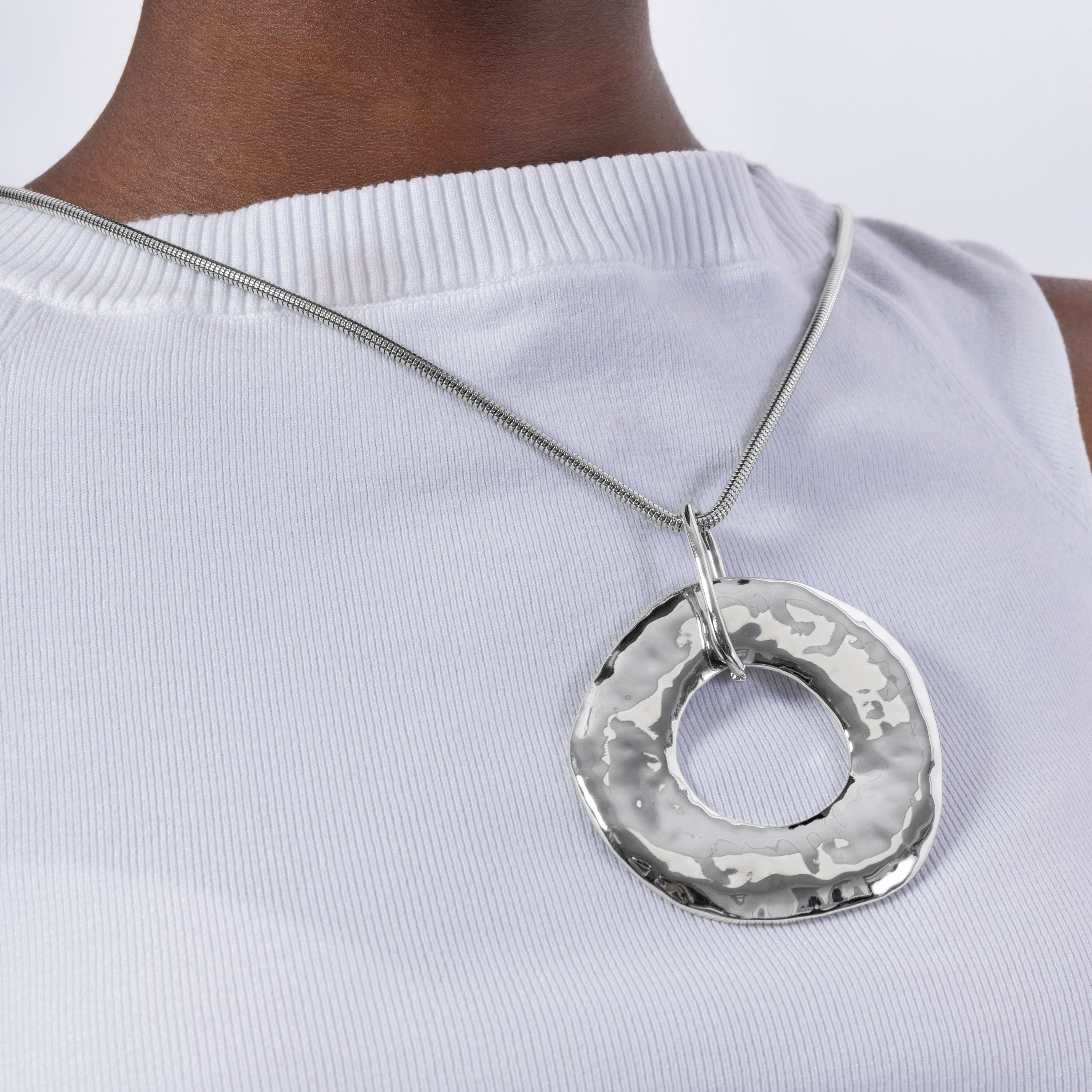 Collar acabado en rodio - Routa