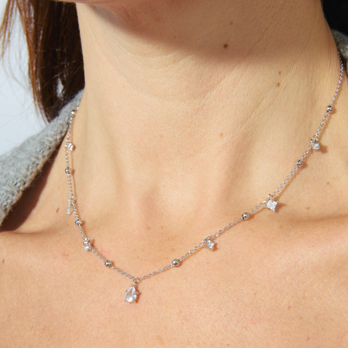 Rhodium Finished Collar - Araum