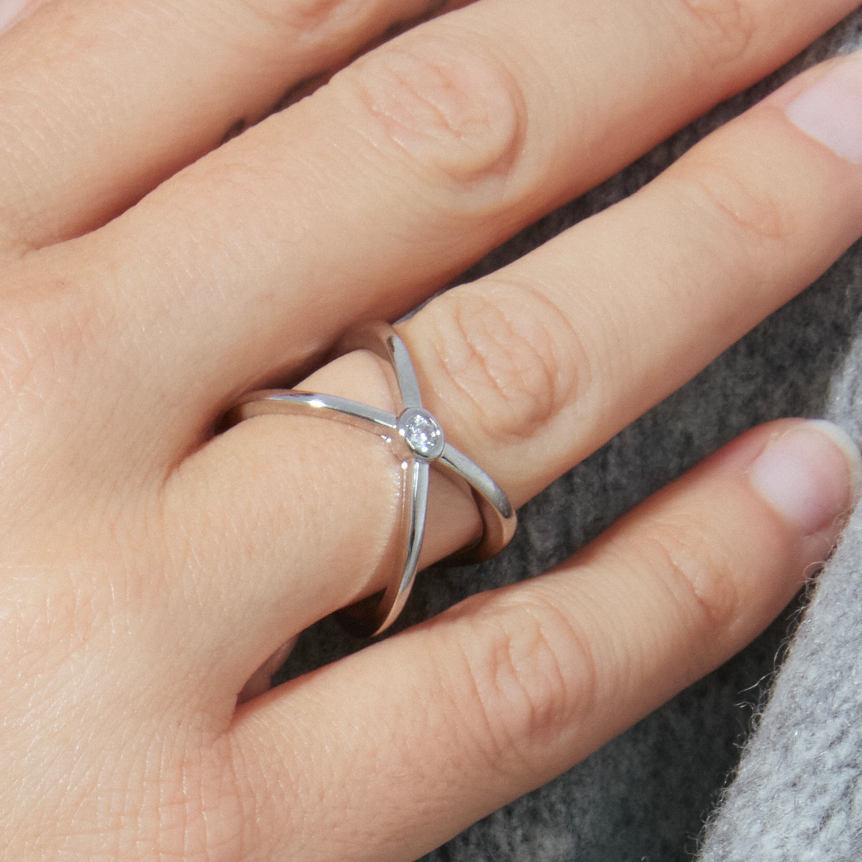 Silver finished ring - Rai