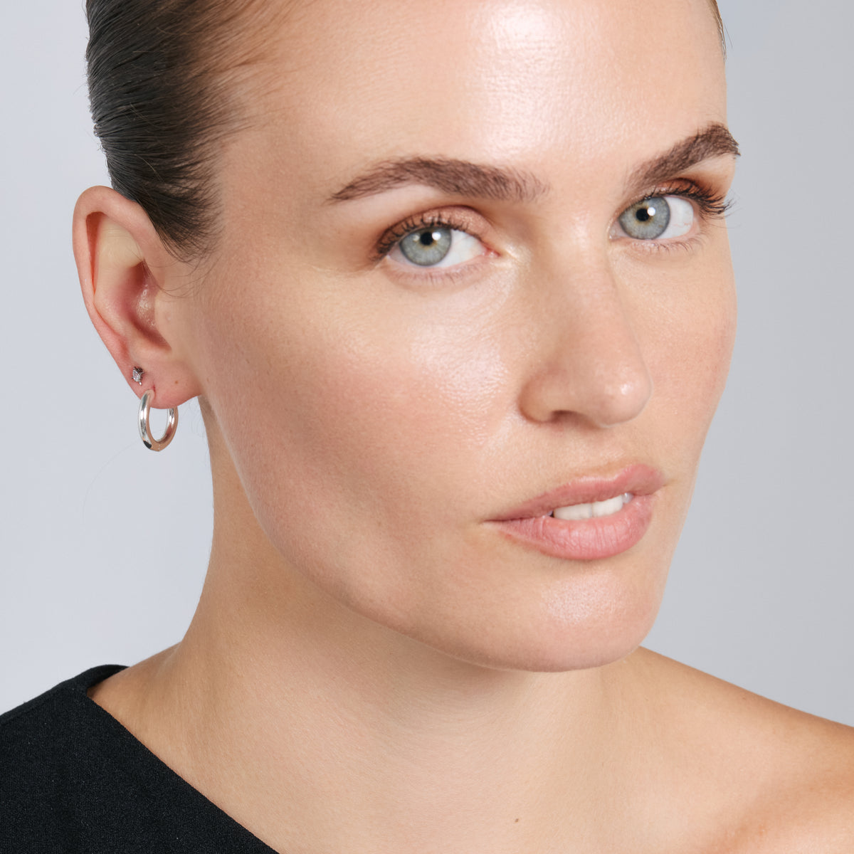 Piercing in titanio con brillante zircone cubico - Songat