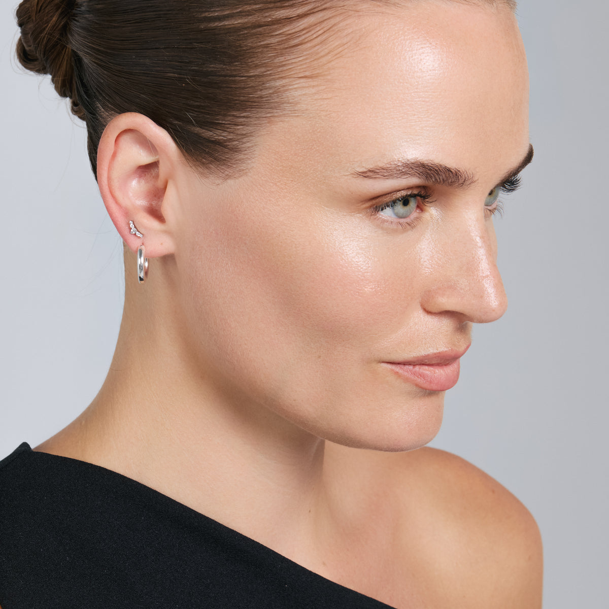 Piercing en titane avec oxyde de zirconium brillant - Curvros