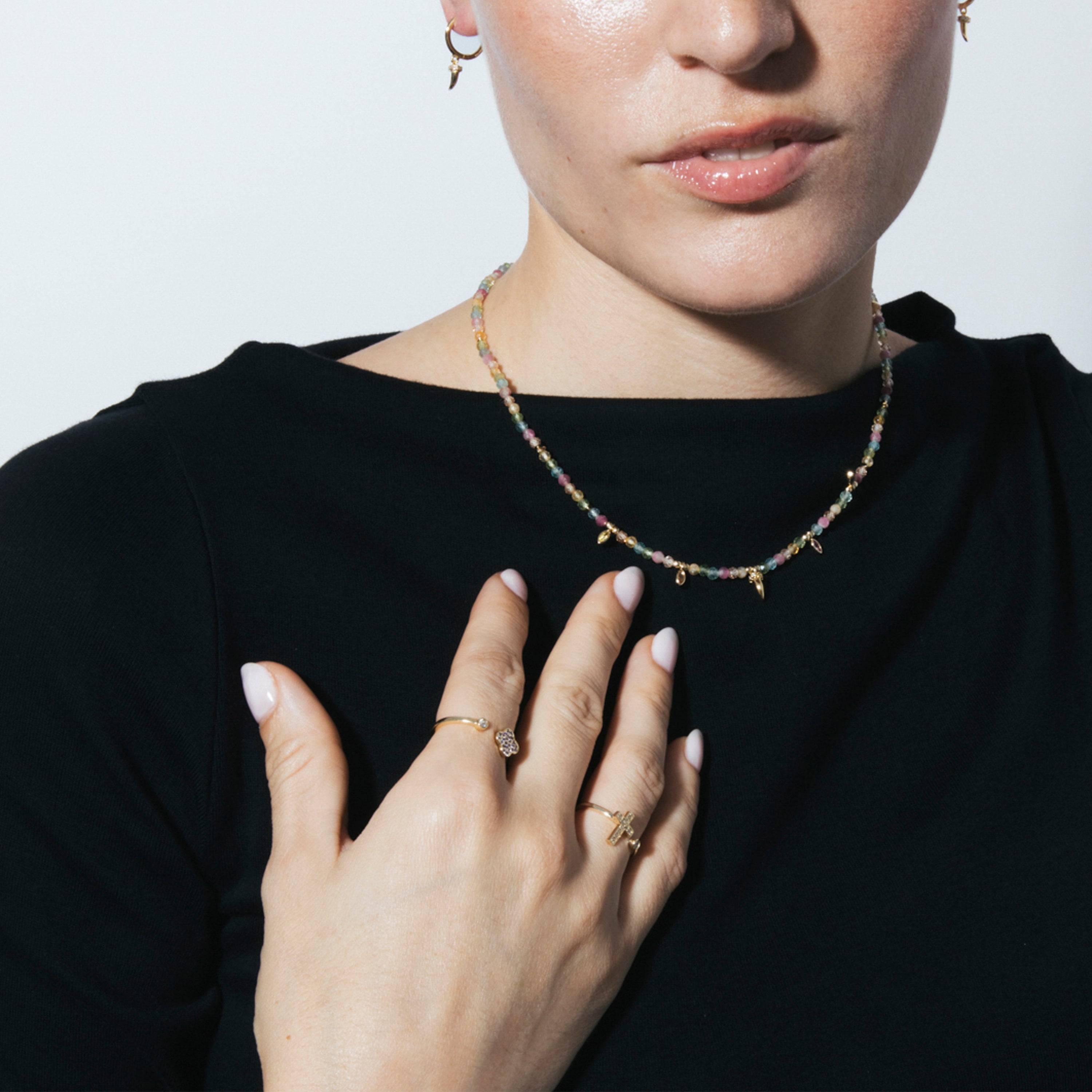 Anillo de Plata de Ley 925 y Circonita Amatista acabado en oro amarillo 18k - Alsion